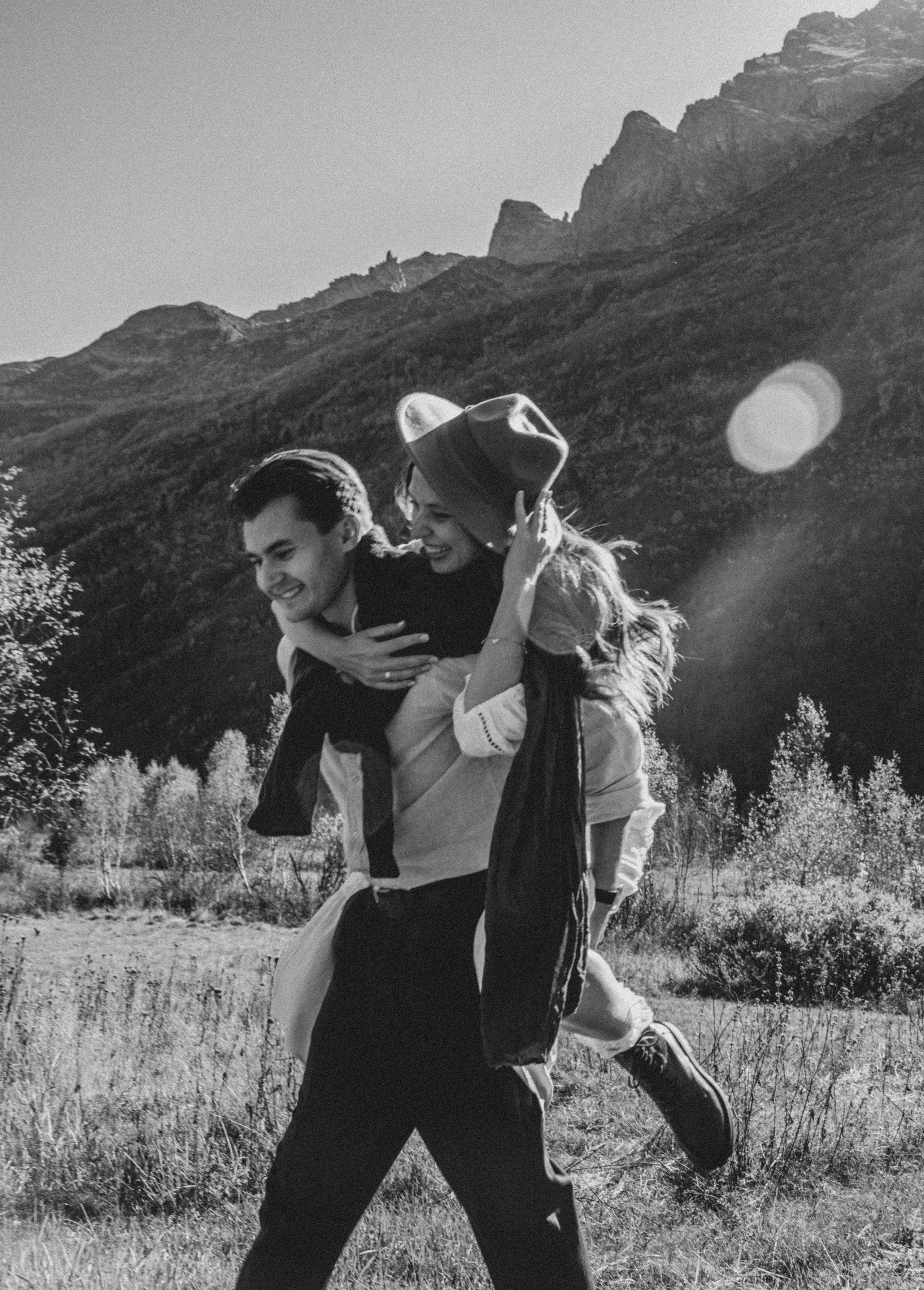 Свадебный фотограф КМВ Пятигорск, Железноводск, Ессентуки, Кисловодск Архыз Домбай Горы Фотосессия. Фотограф КМВ|ГОРЫ Пятигорск Железноводск Ессентуки Кисловодск Домбай Архыз Эльбрус