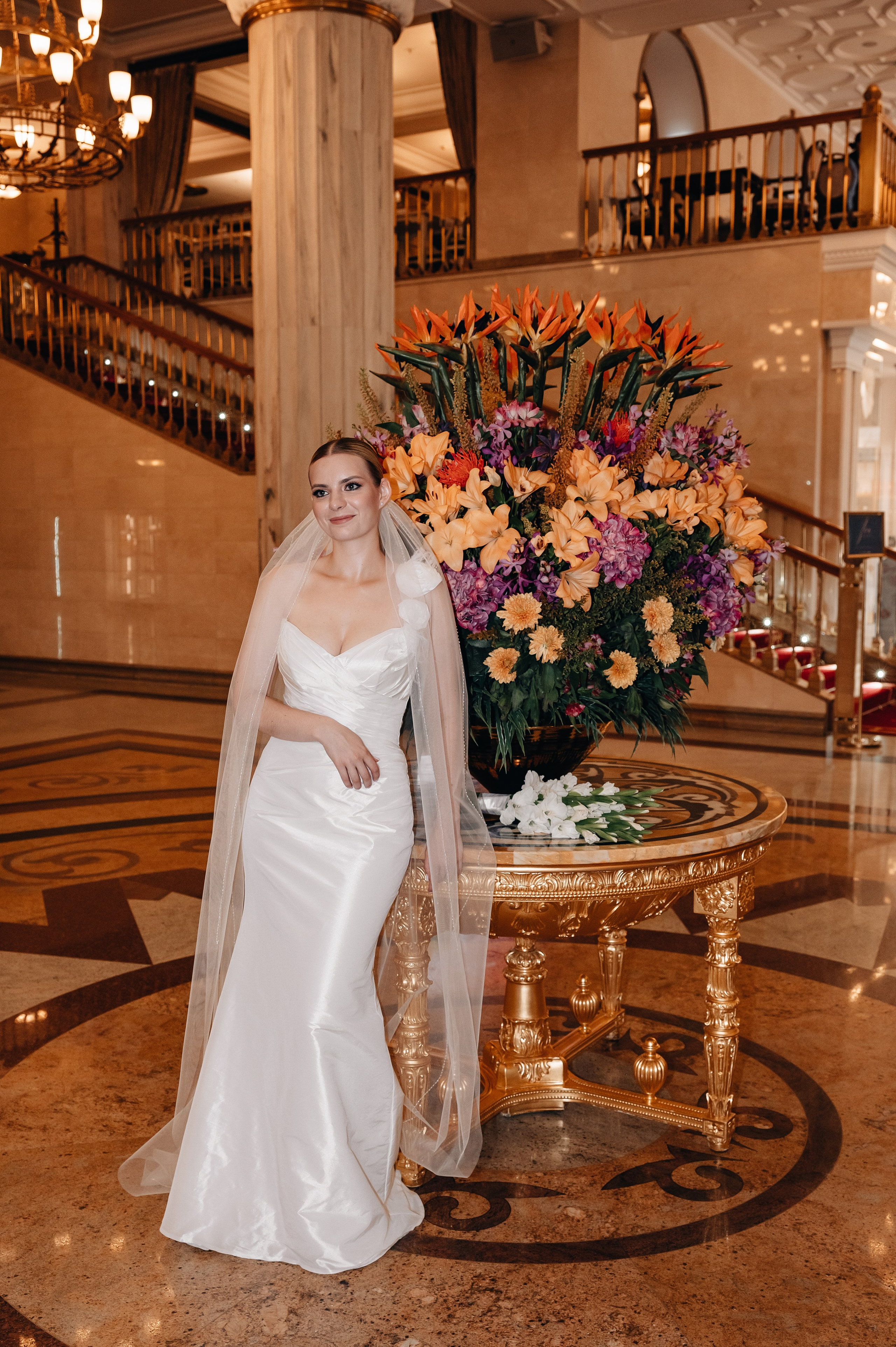 П&А | Гостиница «Украина», ГУМ и Таганский ЗАГС. Портретный фотограф Москва Светлана Кашура