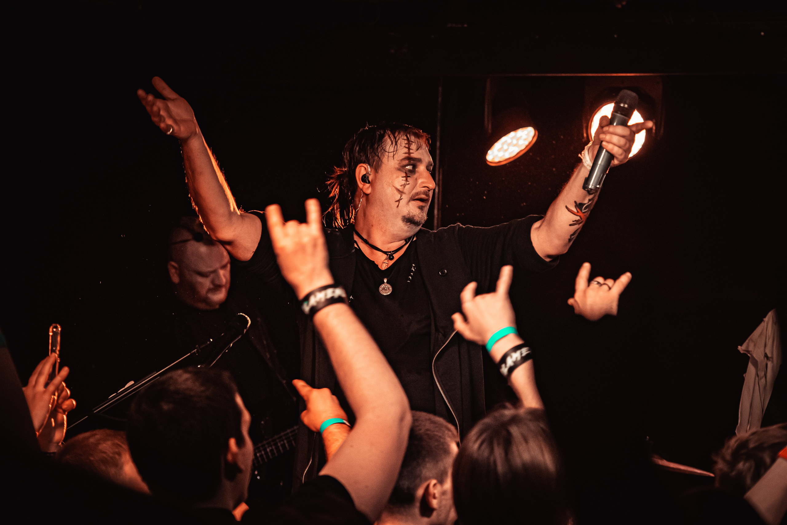 Nagart, Красноярск. 24.10.2025, 64/6. Фотограф Регина Крикунова г. Красноярск