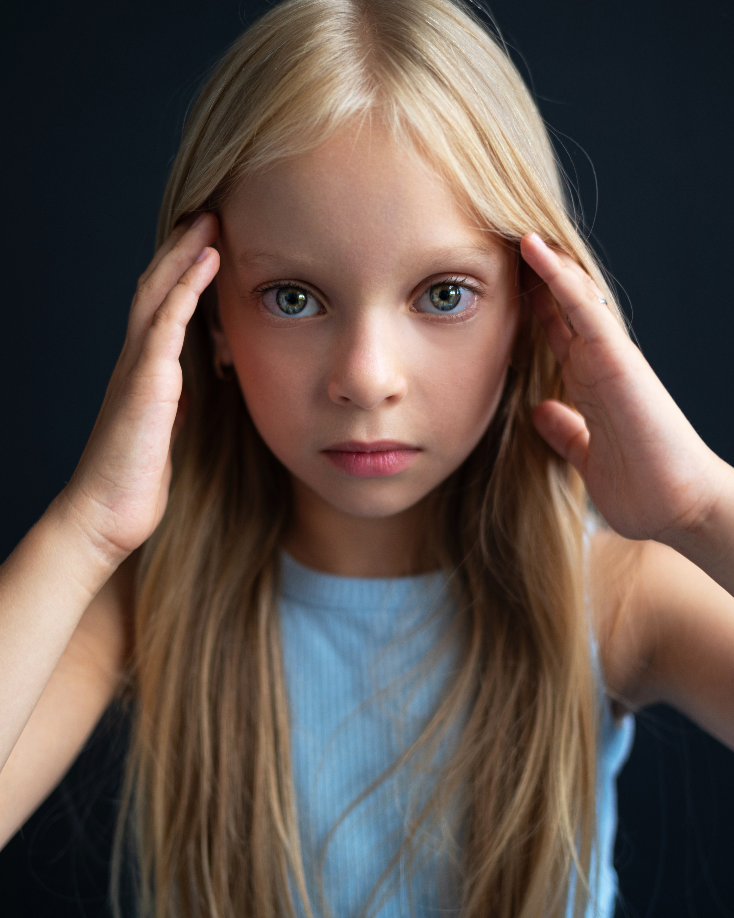 Модельное портфолио. Фотограф Москва Виктория Вишневская актерское / модельное портфолио