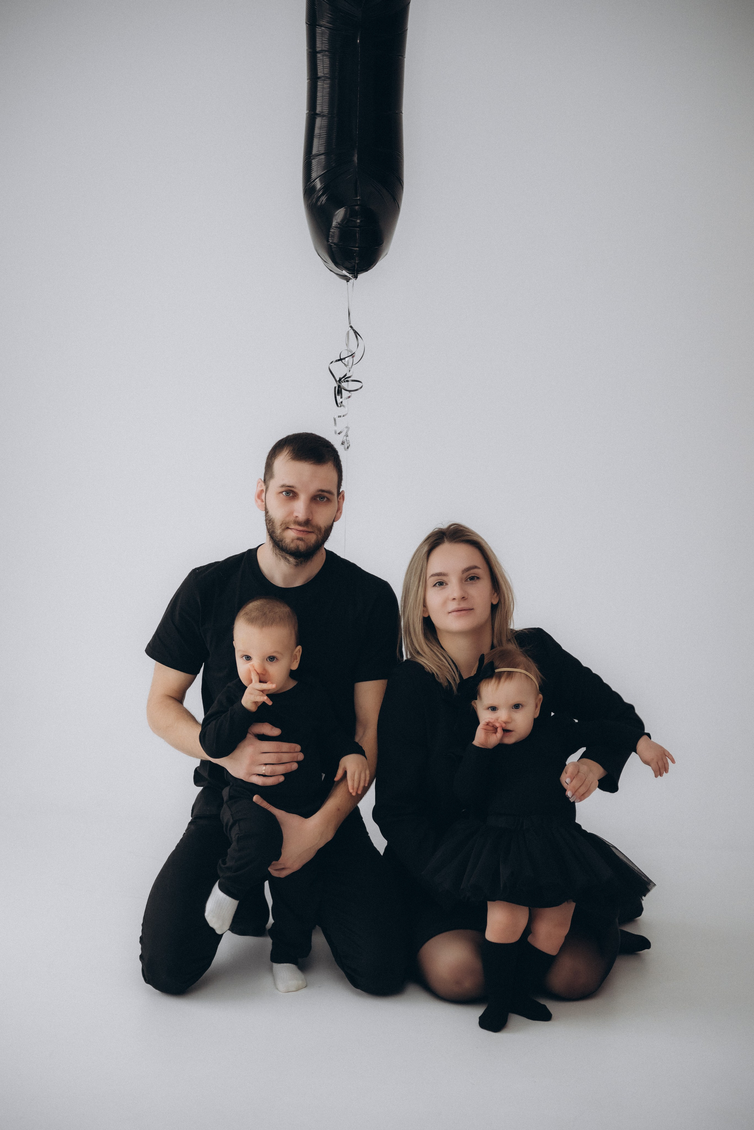 Леша, Лера, Максим, Сережа и Даша. Суханова Регина Фотограф Сергиев Посад