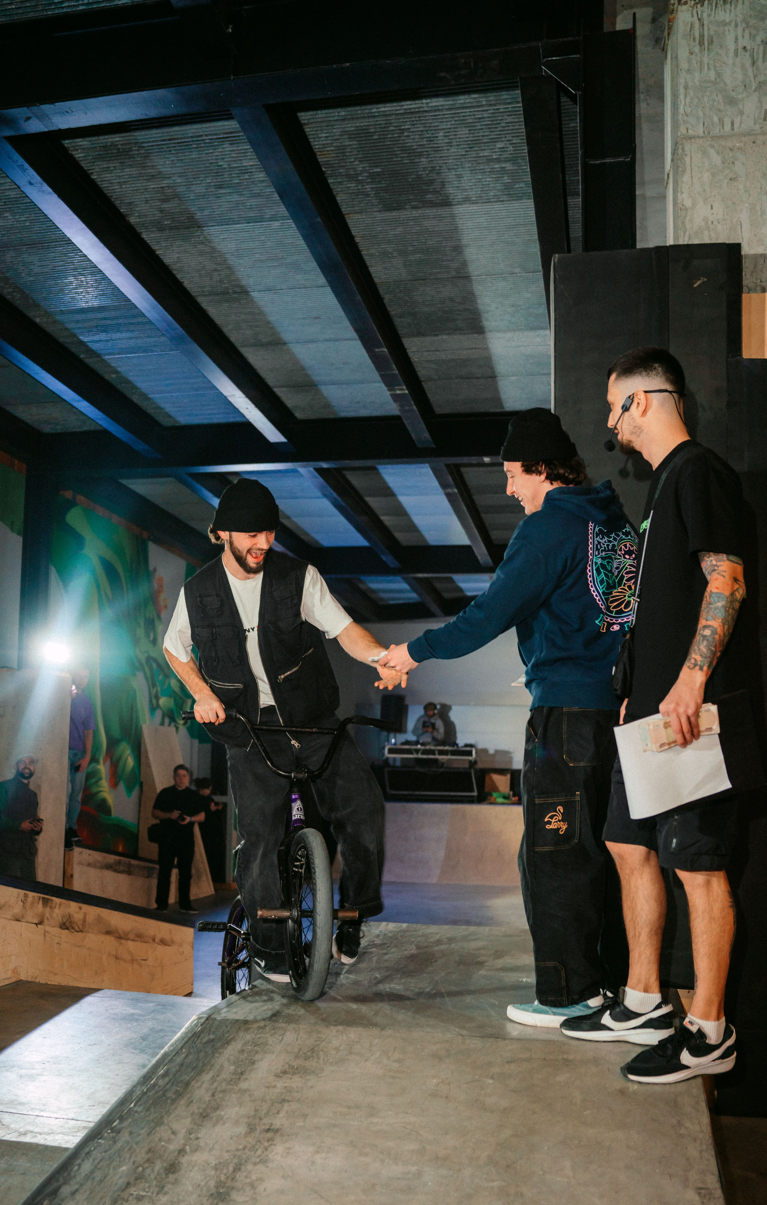 УРАМ. Ночная смена / 2025. Саша Копылов, фотограф в Казани