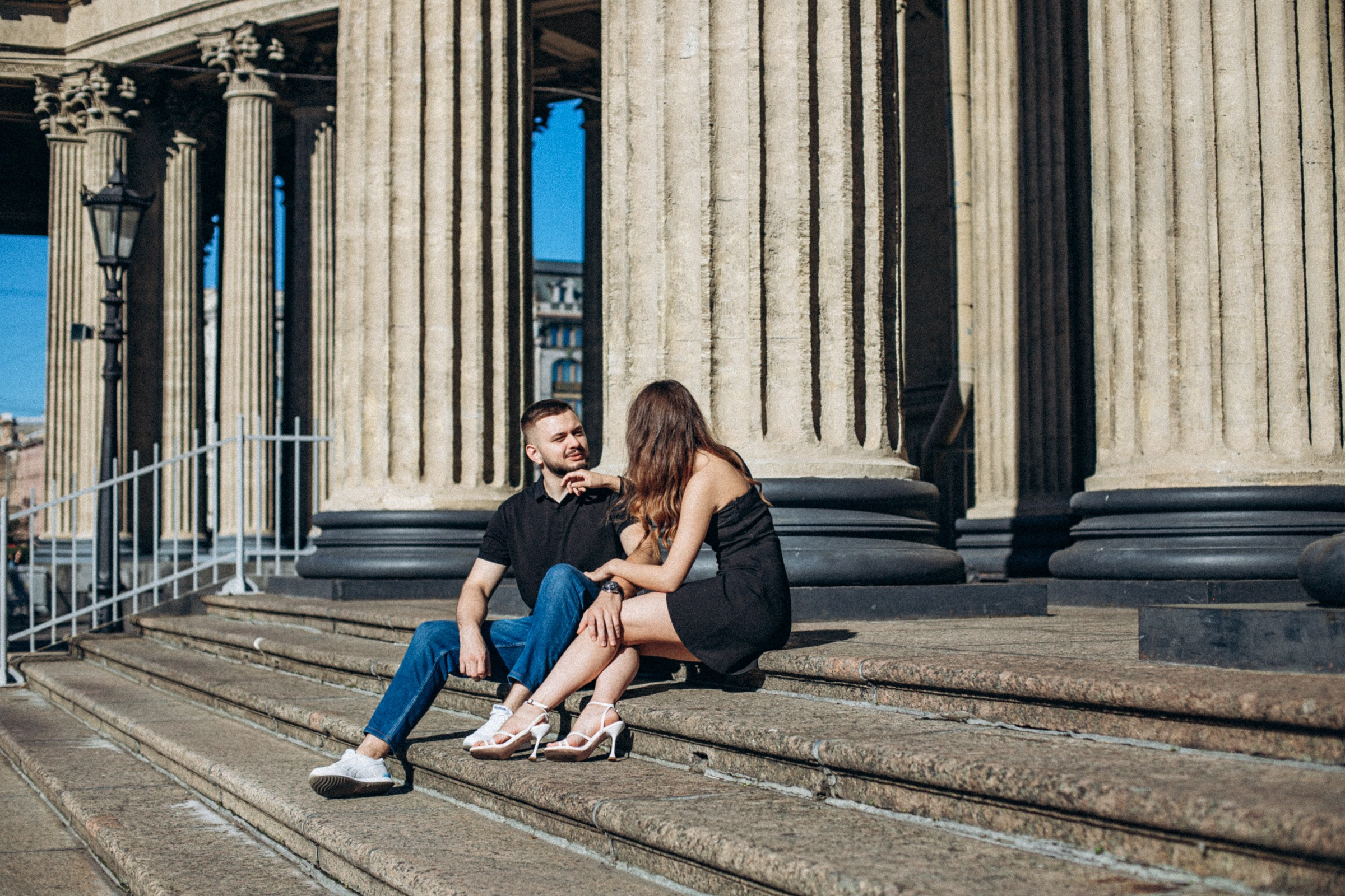 Дмитрий и Юлия в августе. Фотопрогулка в Петербурге. Индивидуальный и семейный фотограф в Санкт-Петербурге