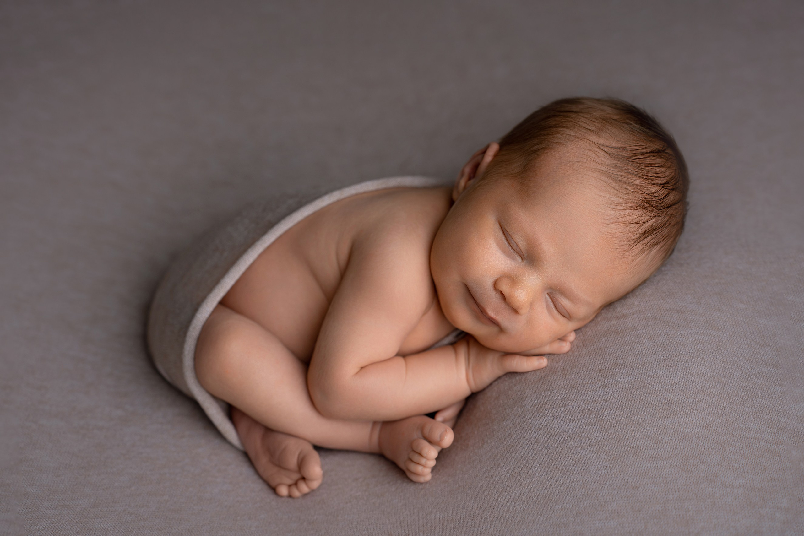 Ньюборн. Фотограф новорожденных Оренбург и свадебный фотограф Оренбург