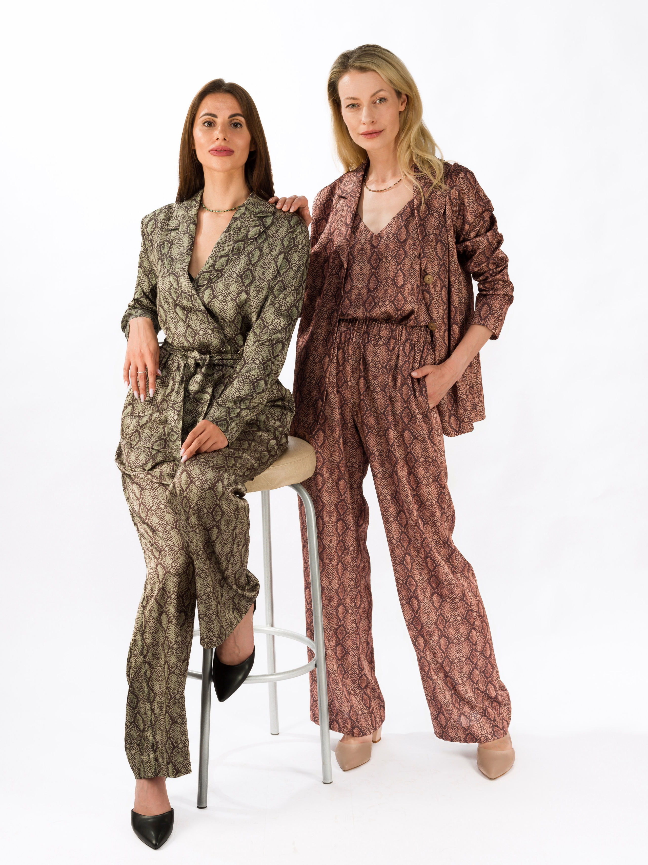 Одежда для каталога. Фотограф Андрей Зикеев, фотостудия AzArt Studio в Москве