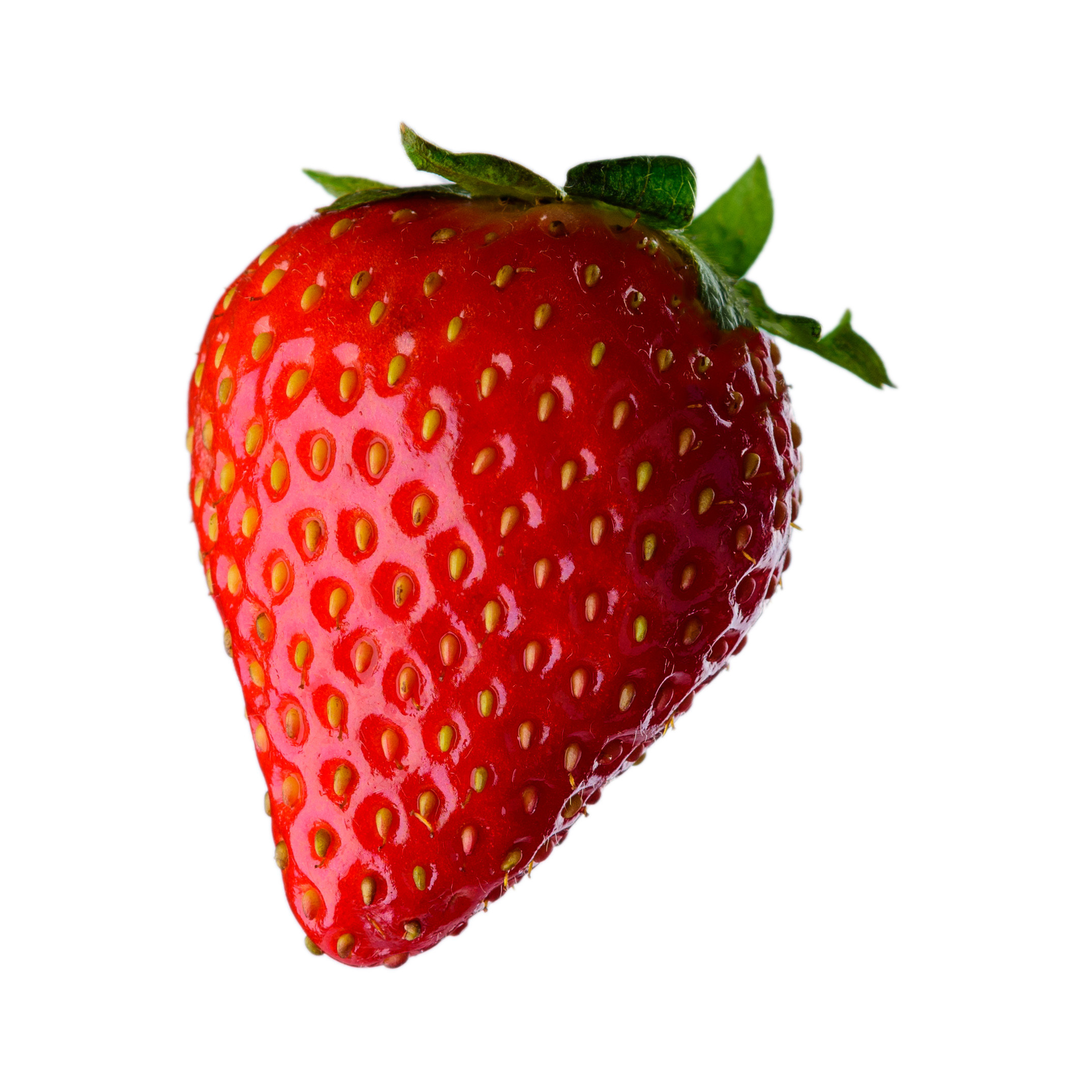 одиночная клубника на белом фоне