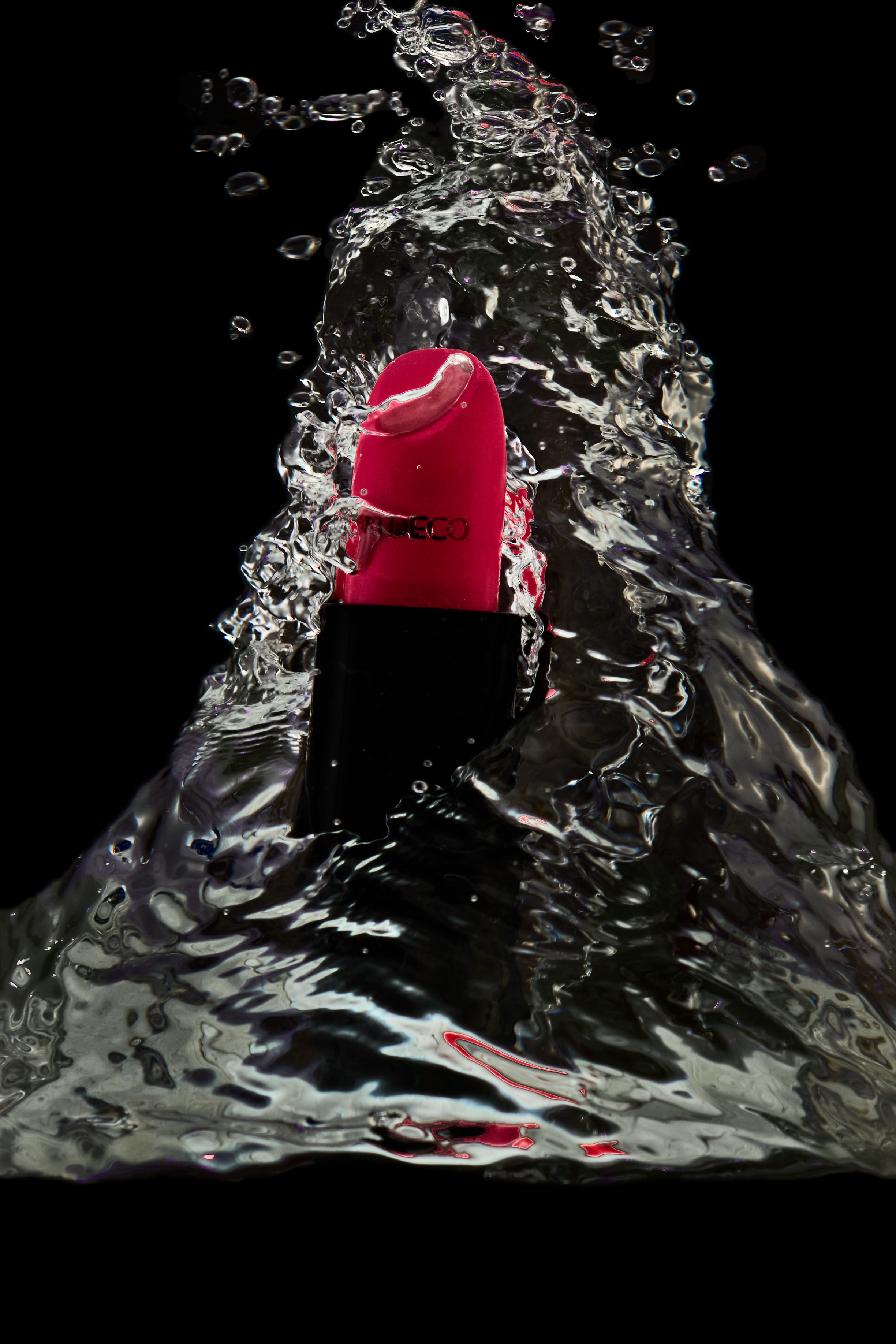 Предметная имиджевая фотосъемка губной помады. Предметный фотограф в Москве Раиса Белова