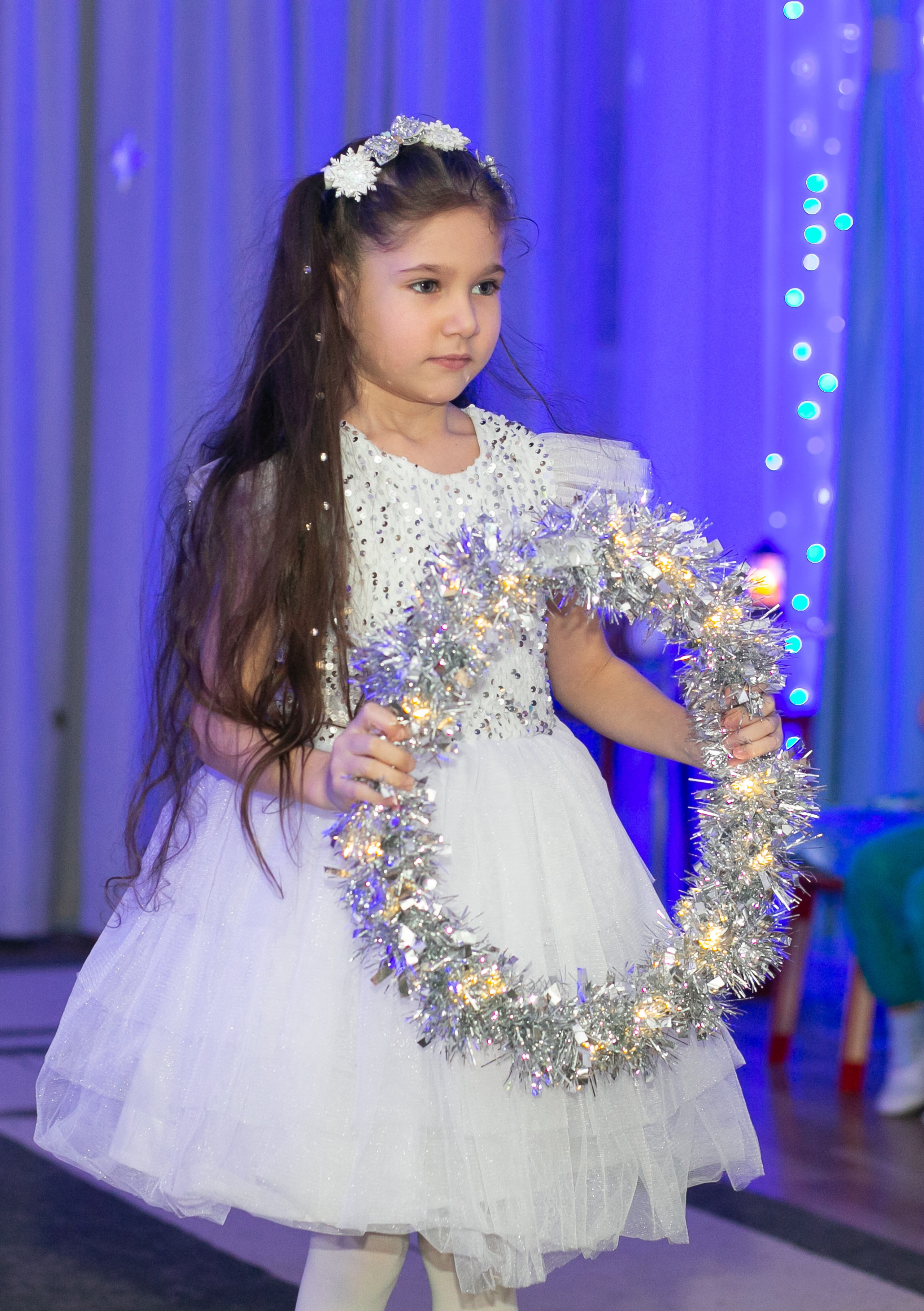 Выпускные и Утренники. Фотограф новорожденных и семейный фотограф НСО г. Бердск Марина Львова