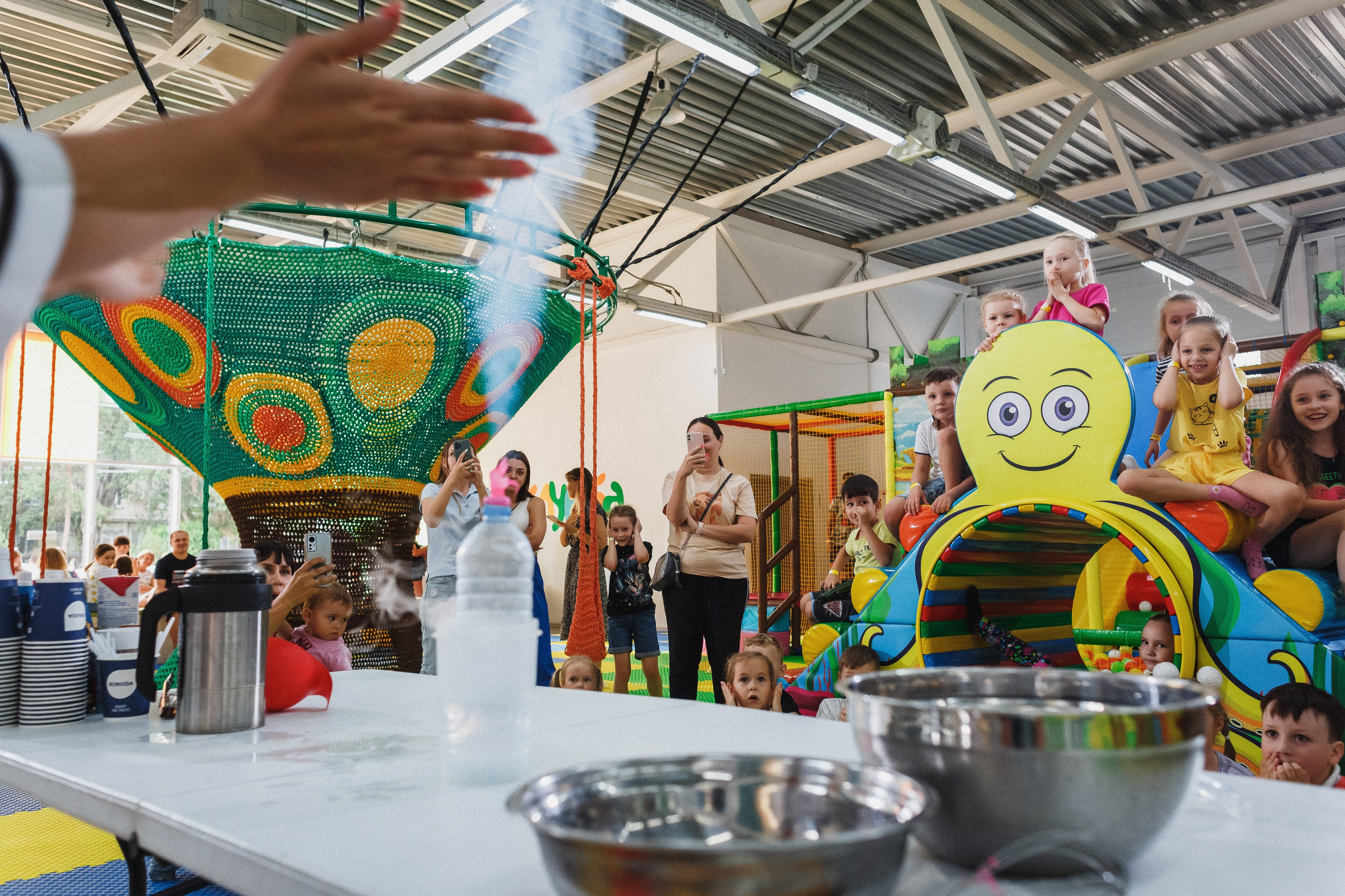 Волшебные моменты: детский праздник в игровой Клумба, Таганрог. Свадебный и семейный фотограф в Таганроге Бакарюк Антон