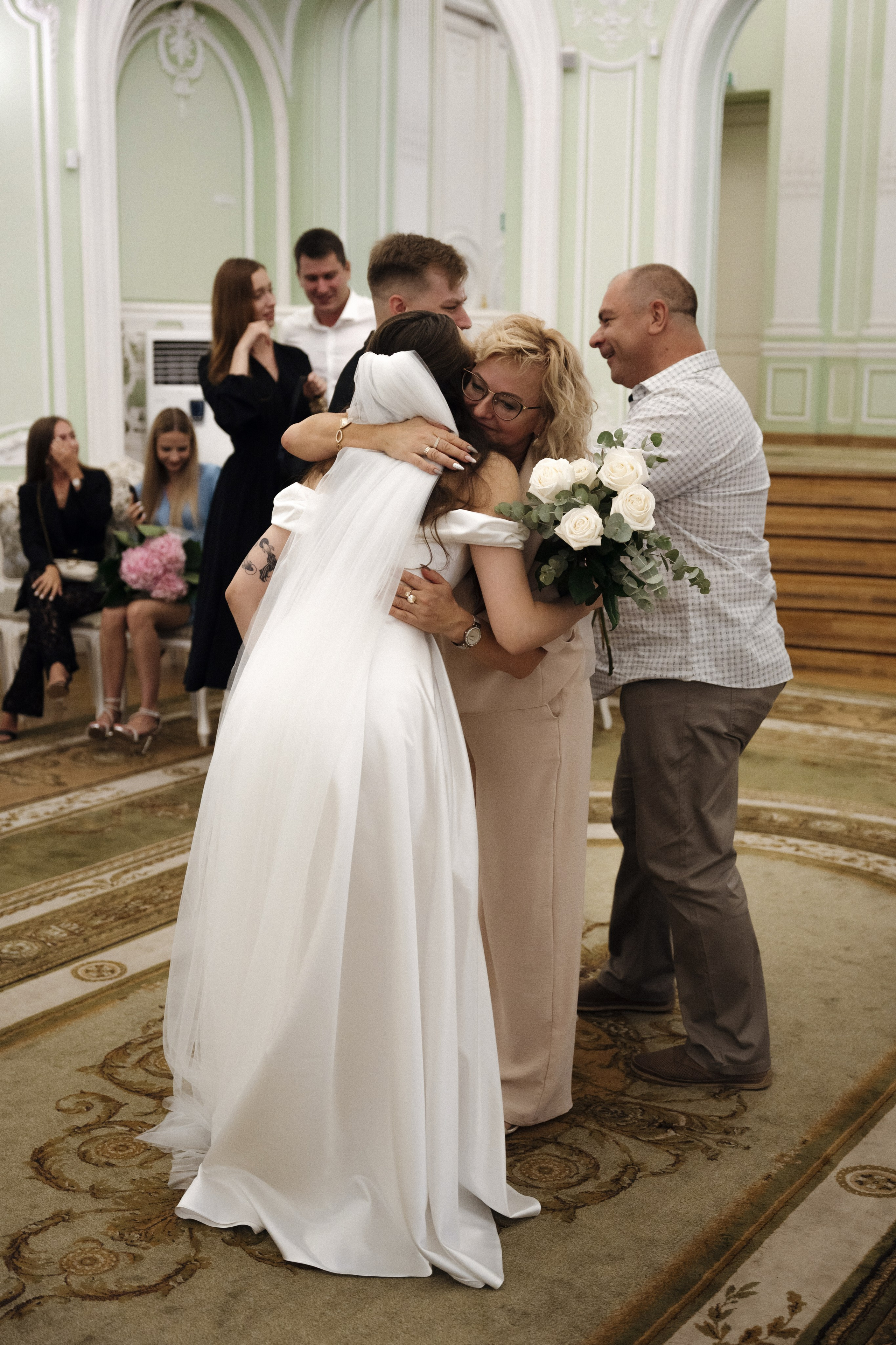 Social club. Свадебный фотограф в Петербурге Таша Вайб