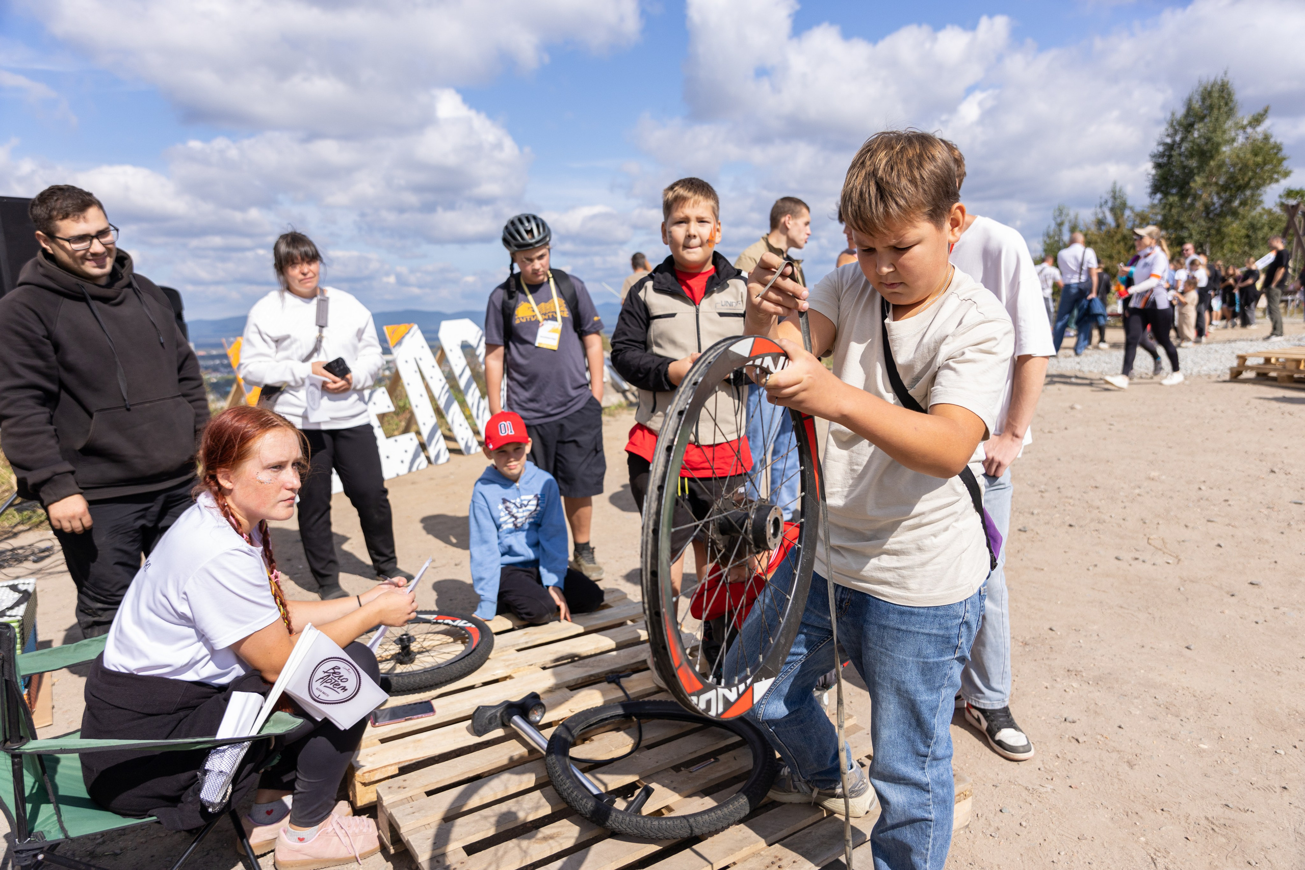 ВелоФест Трындец г. Артём. Олег Катакинов| Репортажный фотограф в городе у моря (Владивосток)