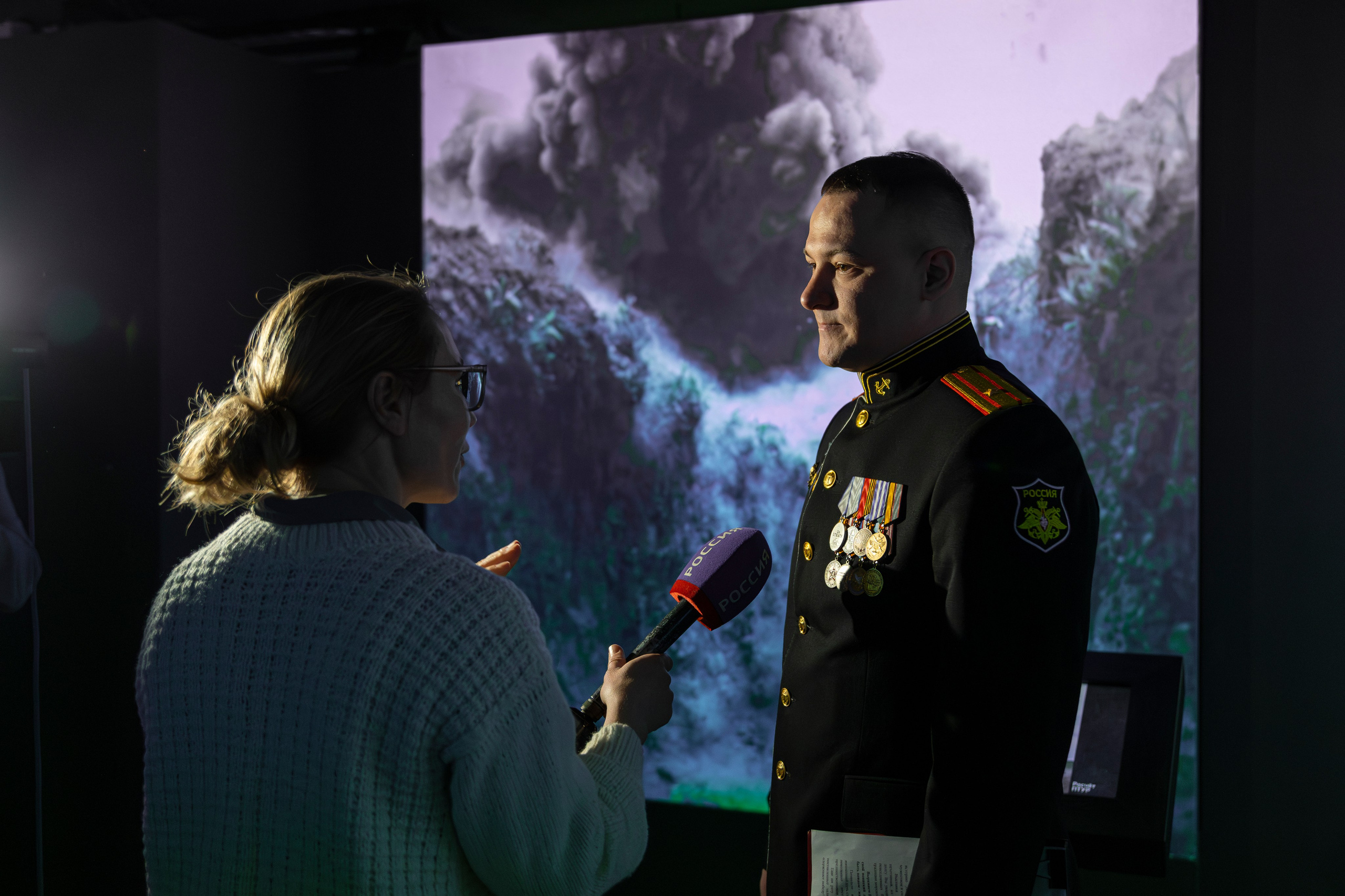 Выставка «Чёрные береты. Где мы, там — победа!». Олег Катакинов| Репортажный фотограф в городе у моря (Владивосток)