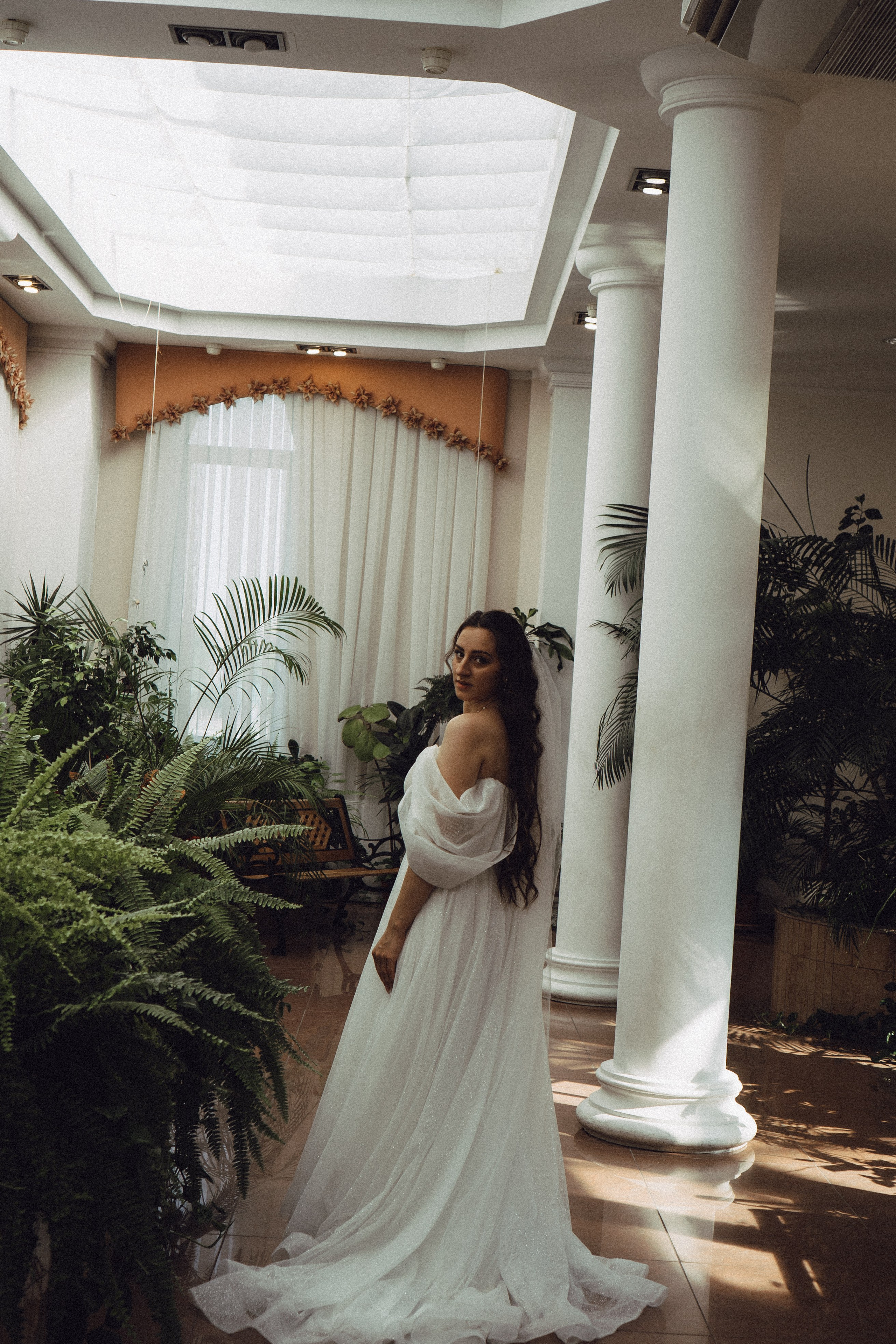 СВАДЕБНАЯ СЬЕМК В ПАРКЕ 300-ЛЕТИЯ. Профессиональный фотограф, Санкт-Петербург — Виктория Богомолова