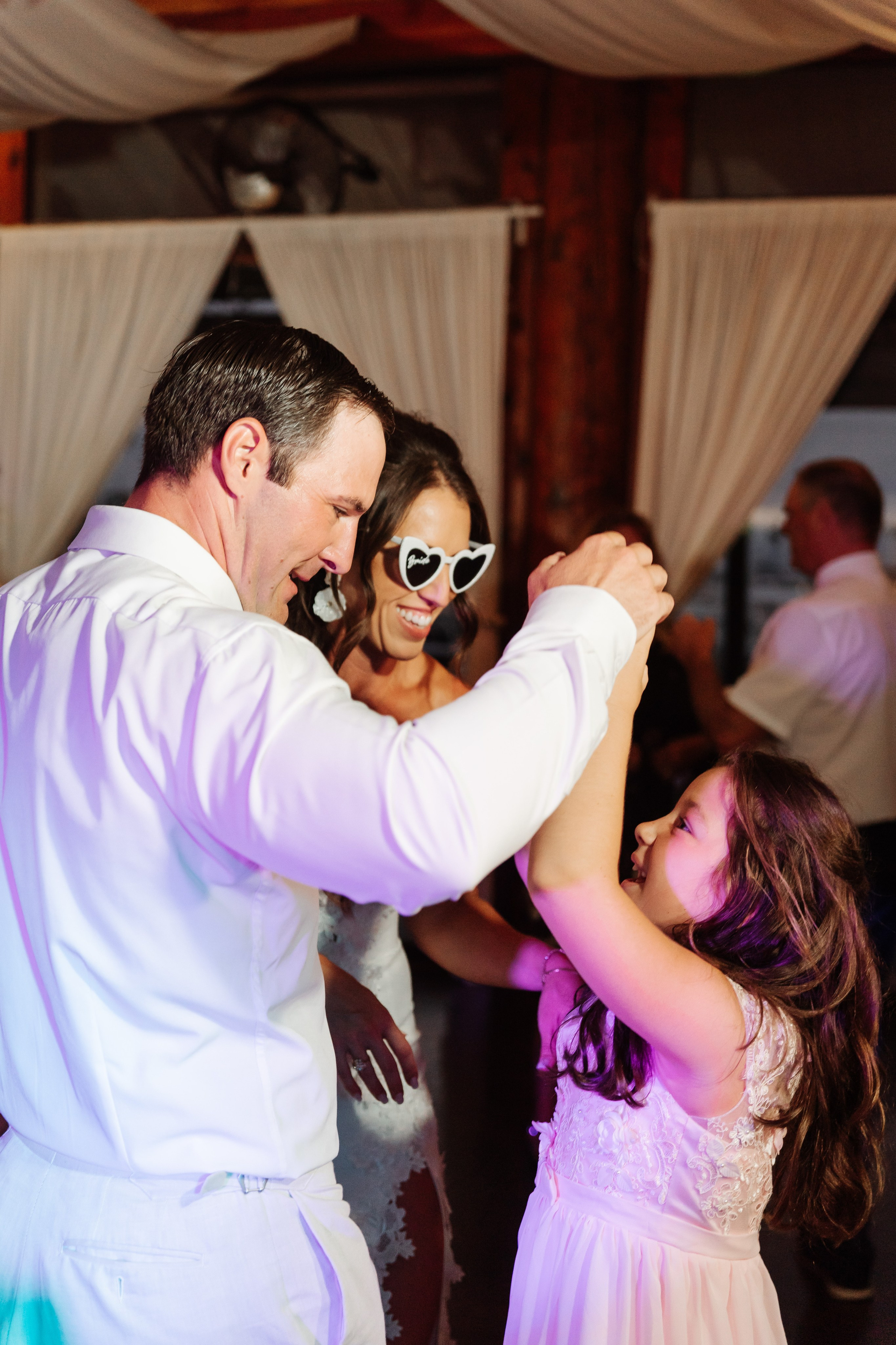 2025-08-16_BryanAmber. Ретушер Зенькевич Света