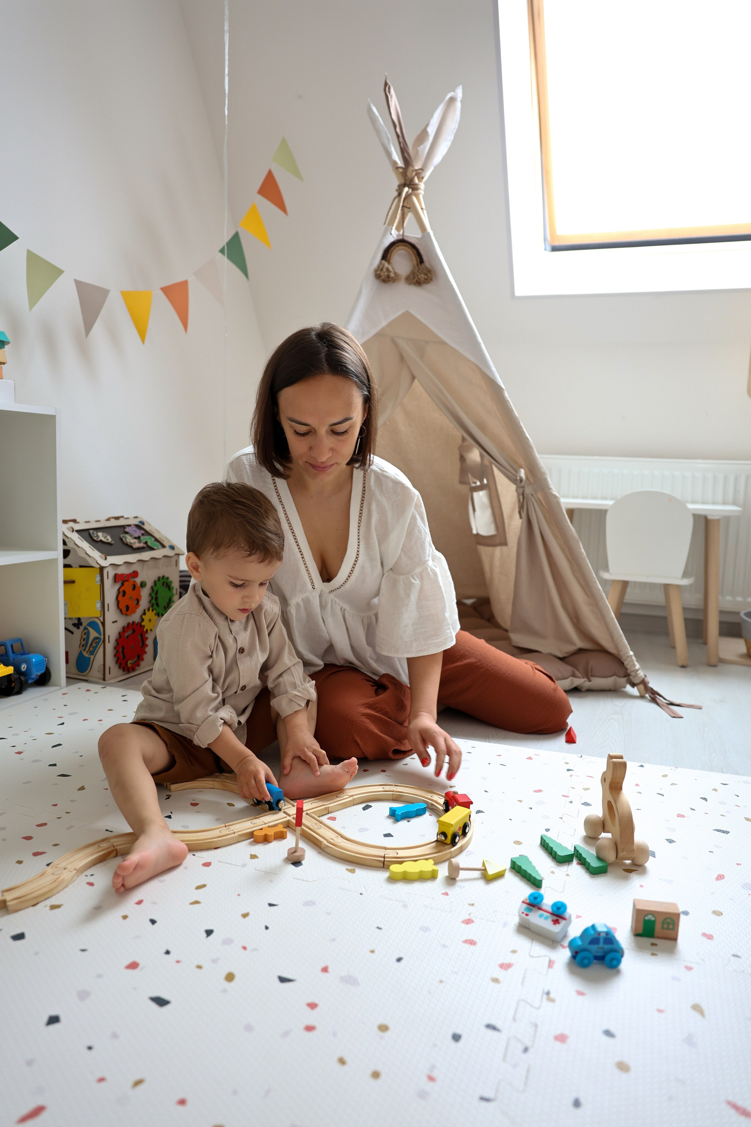 Катя и Платон играют. Ваш семейный newborn и lifestyle фотограф в СПБ Наталья Журавлева
