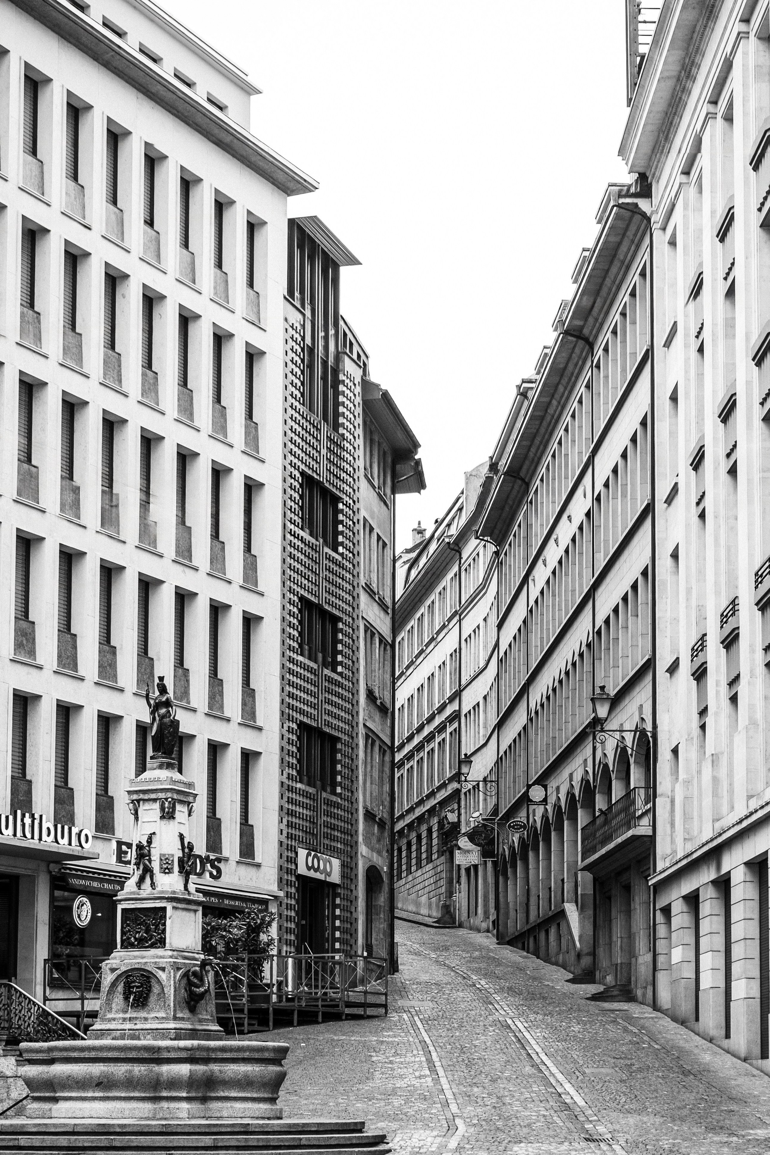 Женева. Фотограф Антон Швец — Монохромная реальность