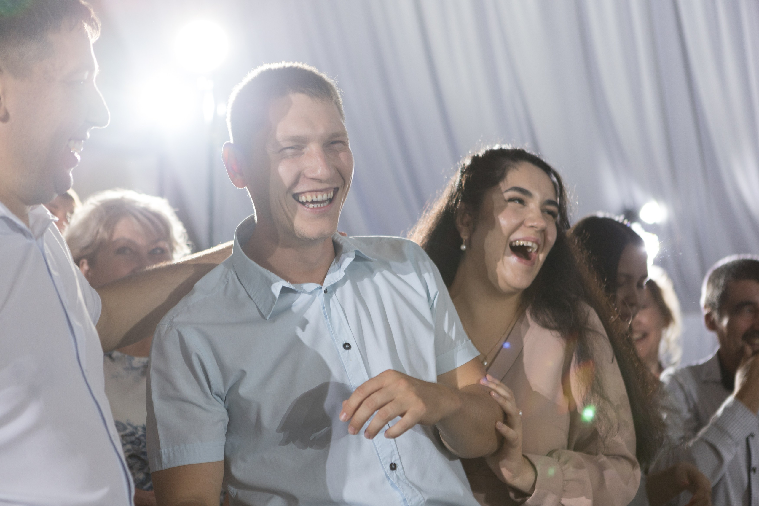 Свадебный фотограф Уфа — Руслан ГабдлисламовЖивые эмоции, красивые кадры, воспоминания на всю жизнь.Работаю по всей Республике Башкортоста. Свадебный фотограф Уфа Руслан Габдлисламов