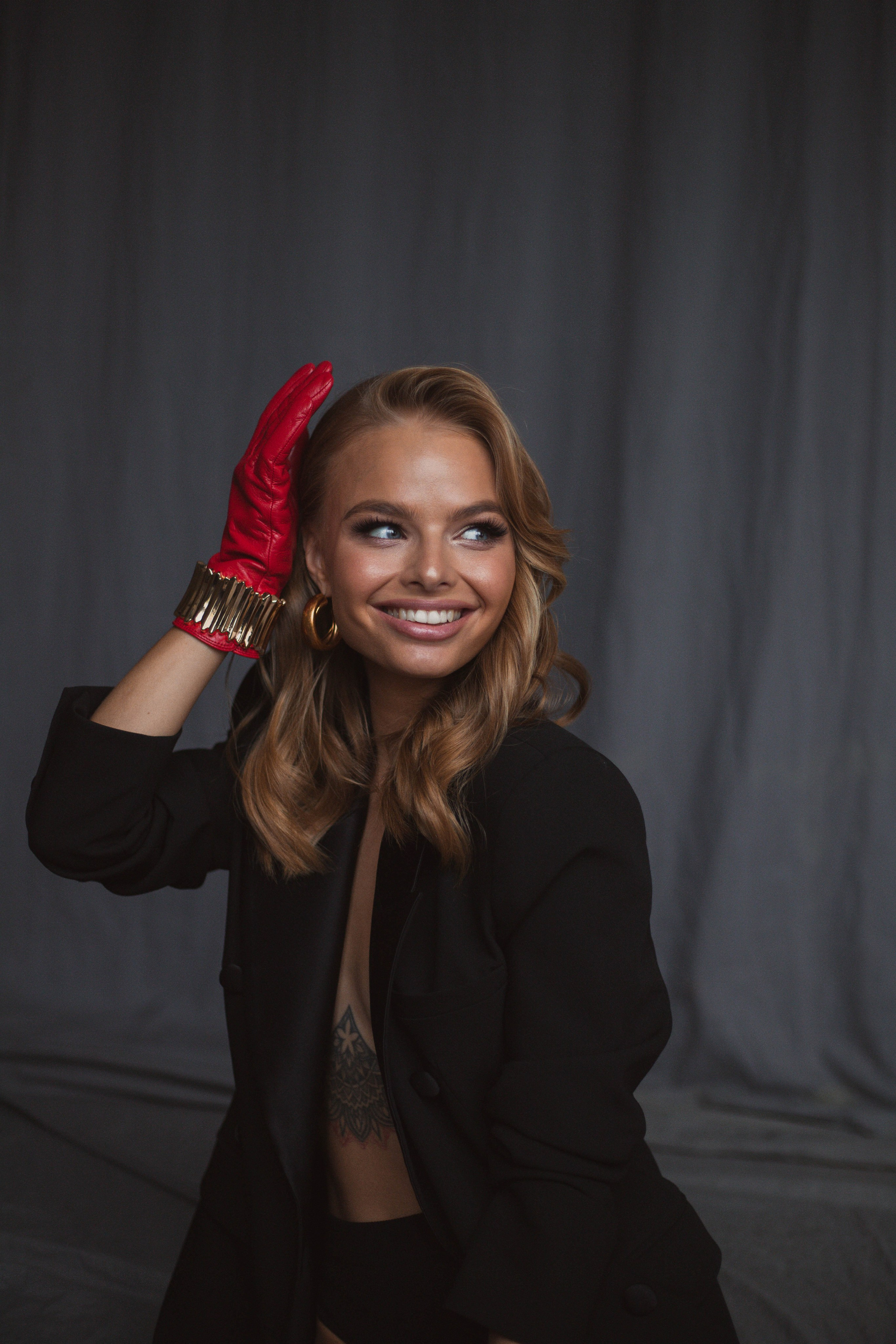 Алиса. Женский и предметный фотограф