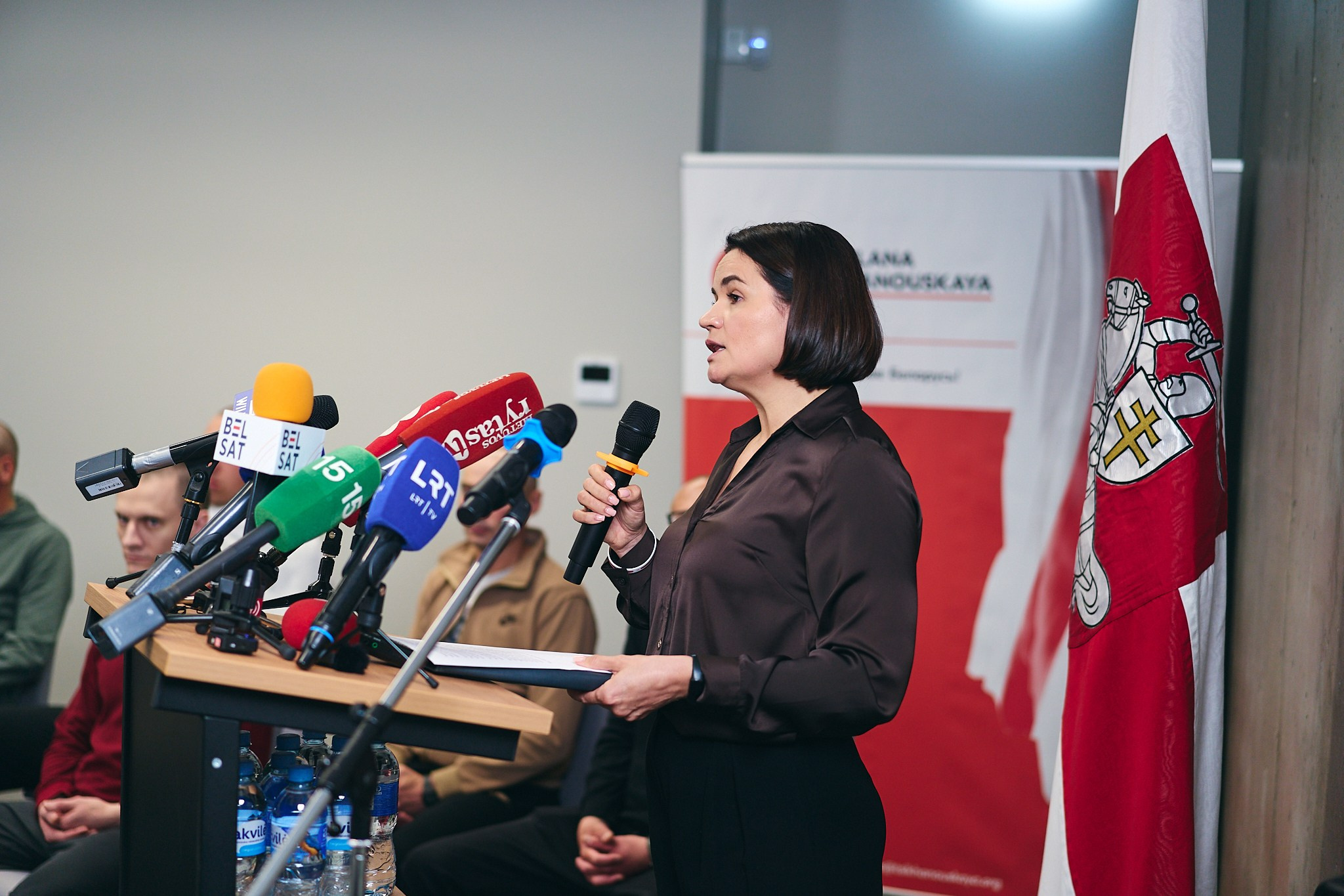 Press conference with Sviatlana Tsikhanouskaya and released political prisoners. Photographer in Vilnius