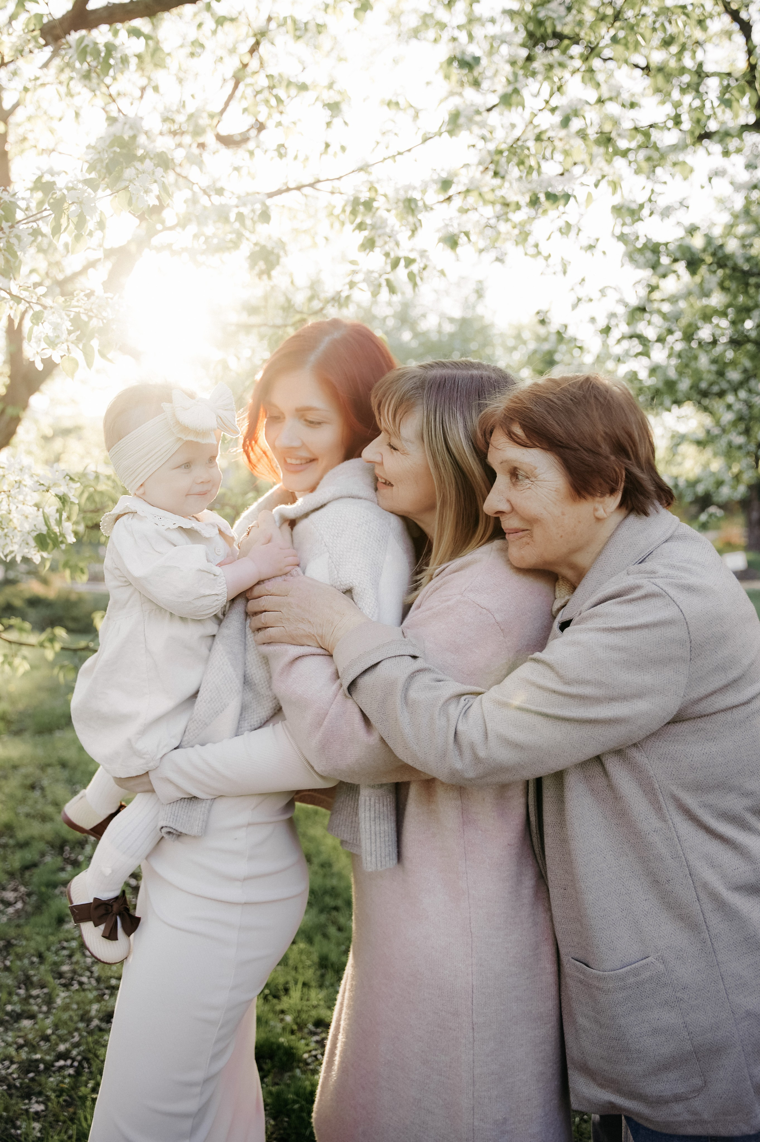 Четыре поколения женщин. Фотограф Регина С