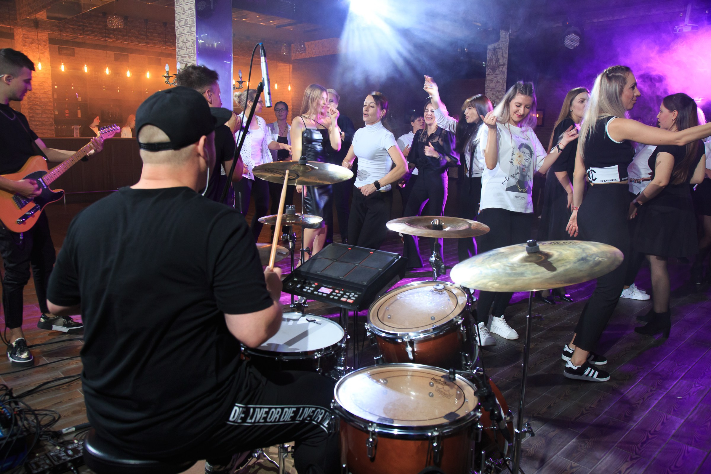 Открытие караоке клуба Mozguhose. Репортажный и свадебный фотограф Пятигорск и КМВ