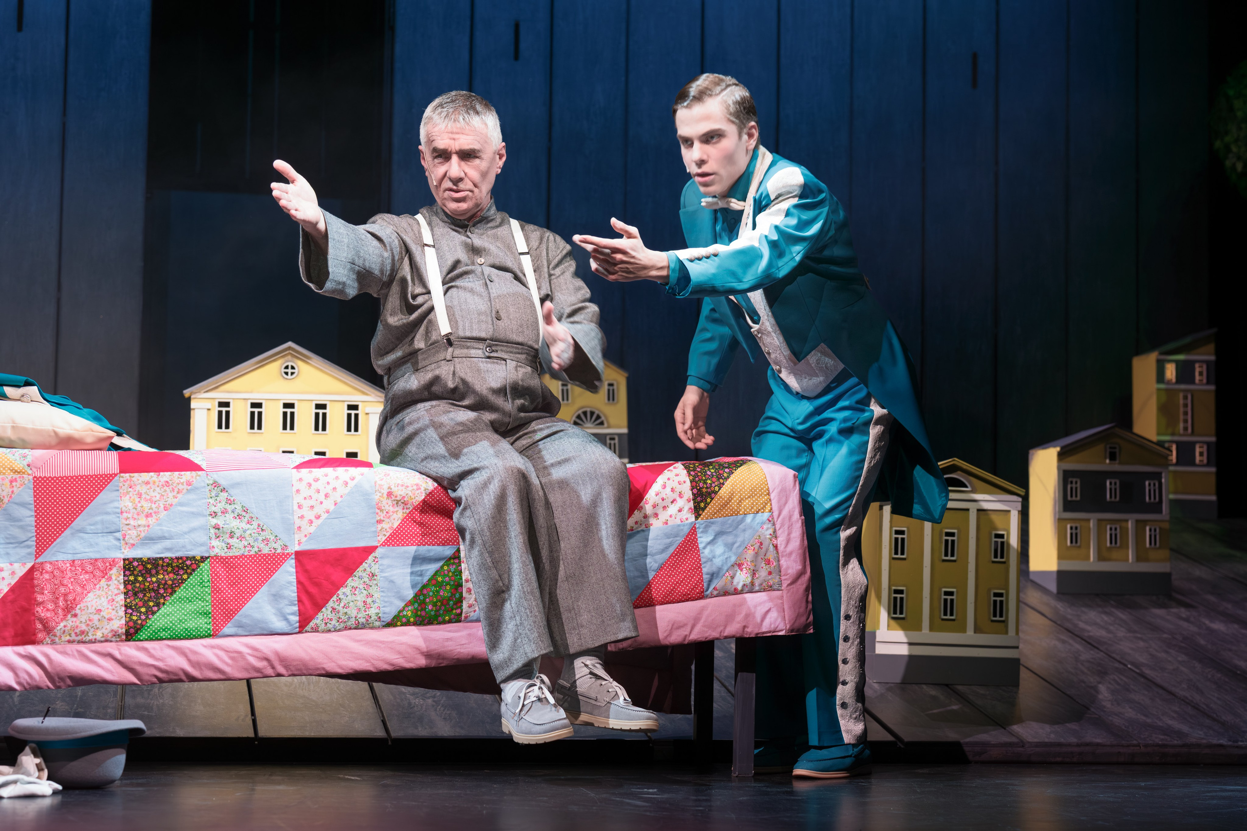 Театр Терезы Дуровой: Ревизор. Сайт фотографа Сергея Абрамова