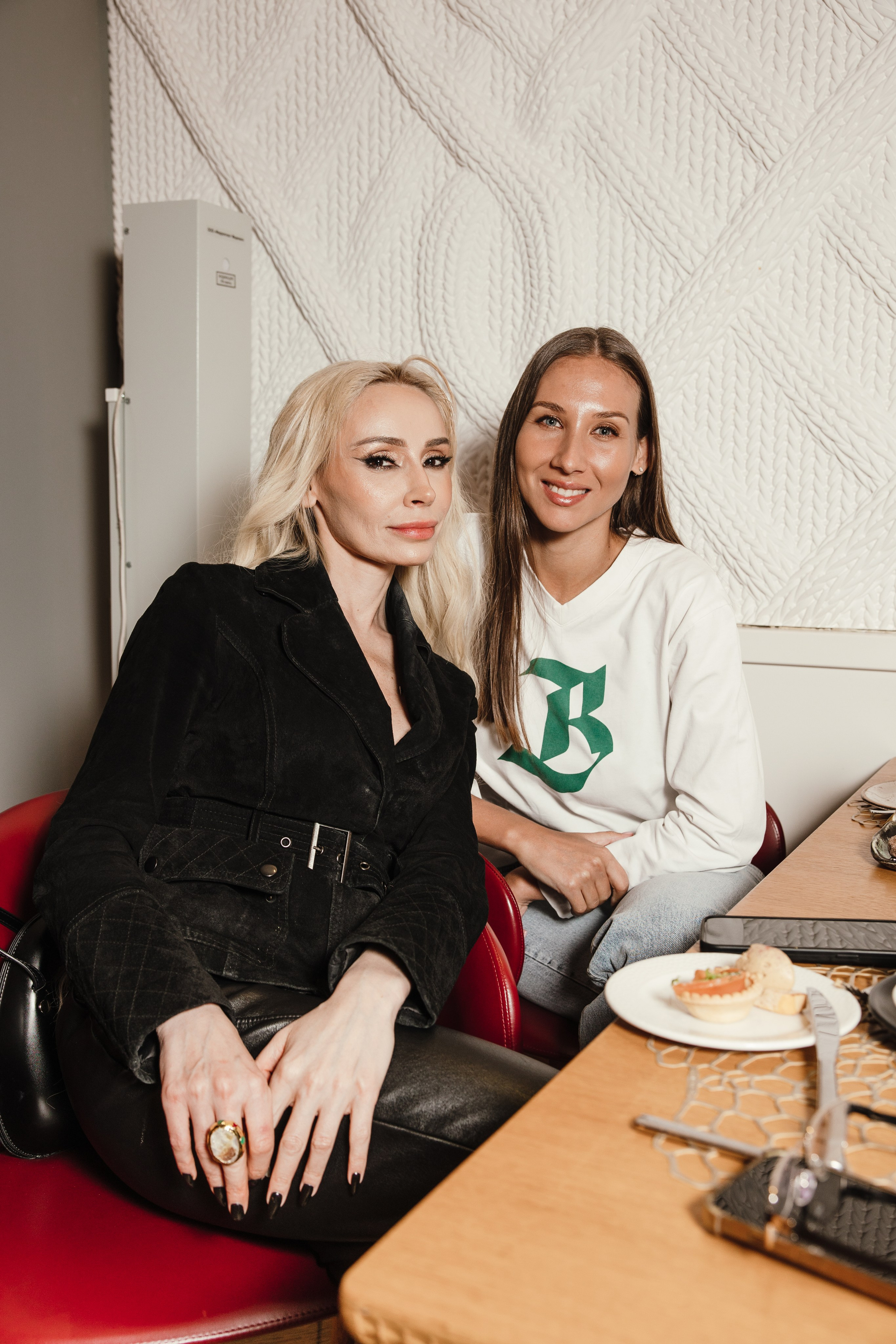 Презентация Russian Fashion Dom в ресторане Shagal. Контент фотограф в Москве и области Елена Кулакова