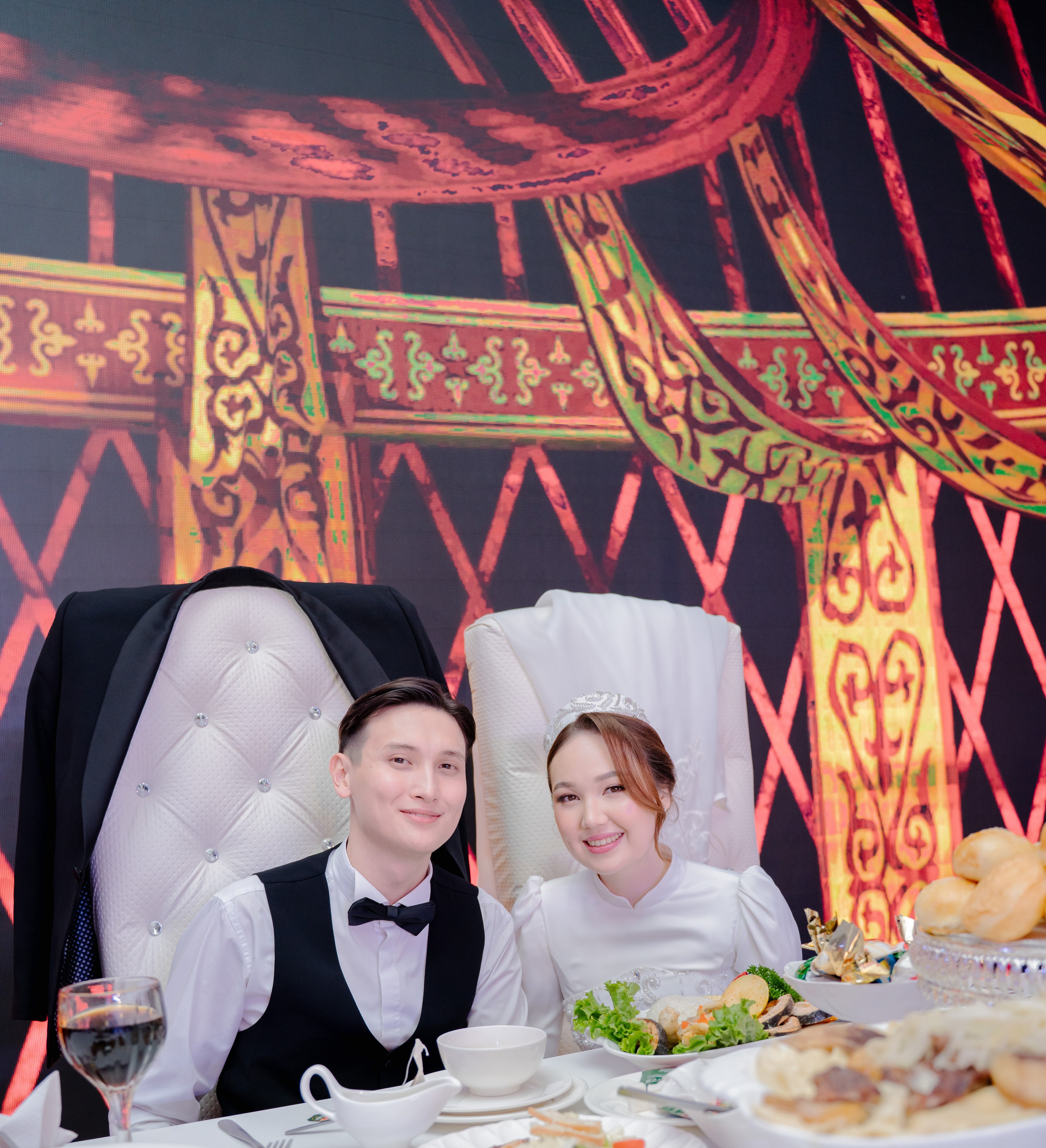 KAMILLA QYZ UZATU. Nomad media