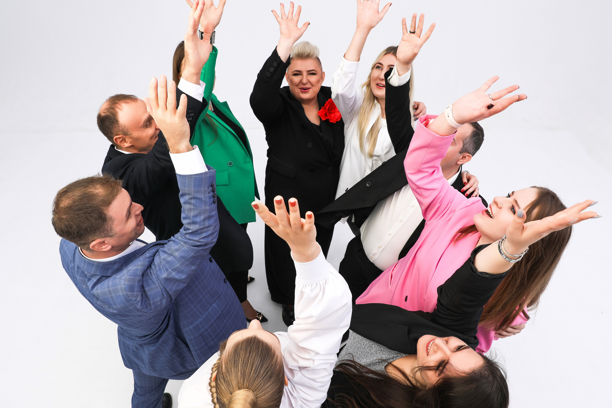 Федеральная компания GLEBOVA GLOBAL. Photographer Viktoriya Markushina «My world throug»