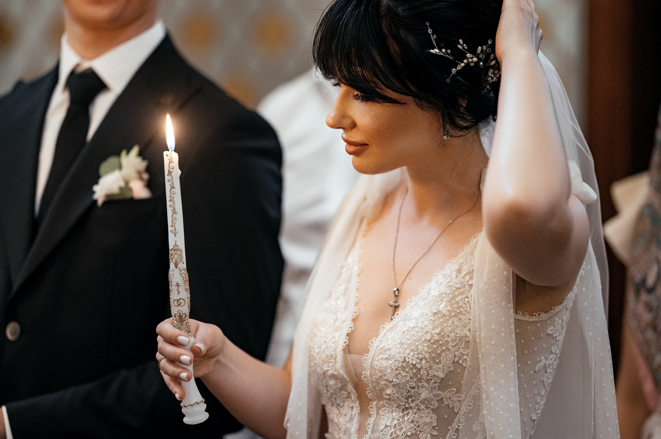 Свадьба с венчанием в Щелково. Прогулка в Гребнево, ресторан Кинза, отель Премиум. Свадебный и семейный фотограф Виктория Носачёва. Щелково, Москва и МО