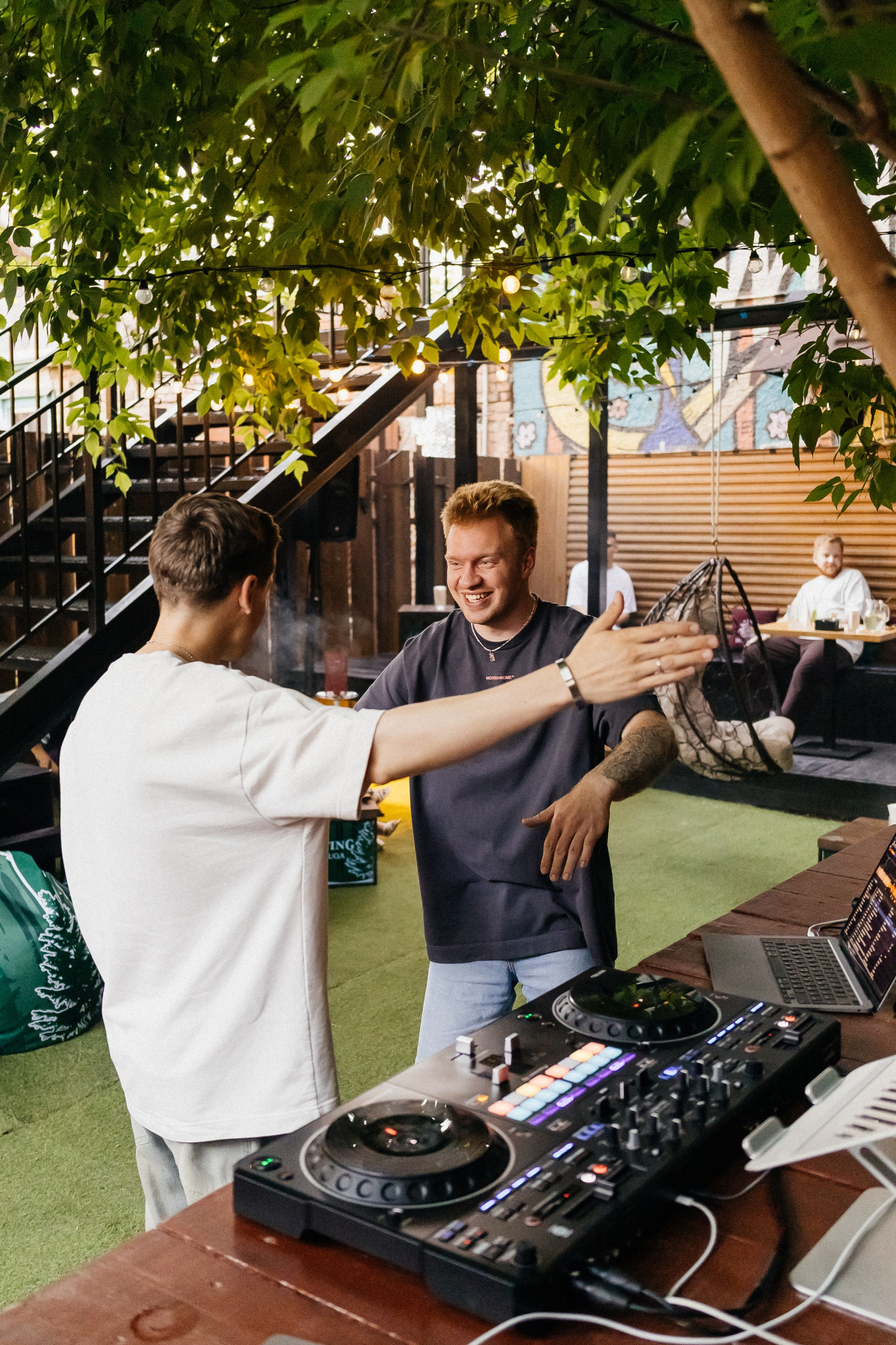 Среда — маленькая пятница| Караоке — бар «Vibe». Фотограф Кемерово | Сергей