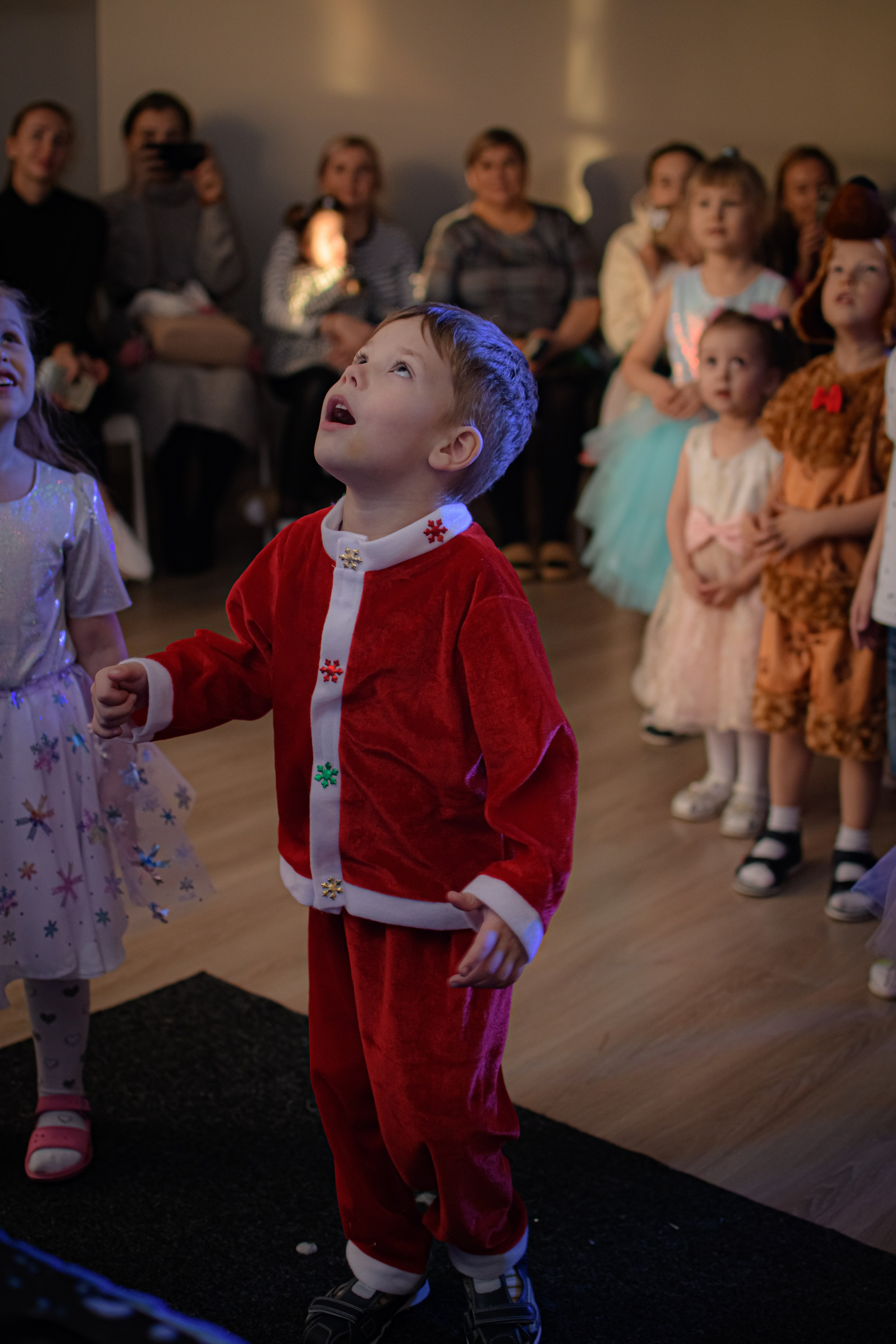 HAPPY NEW YEAR. Photokarish