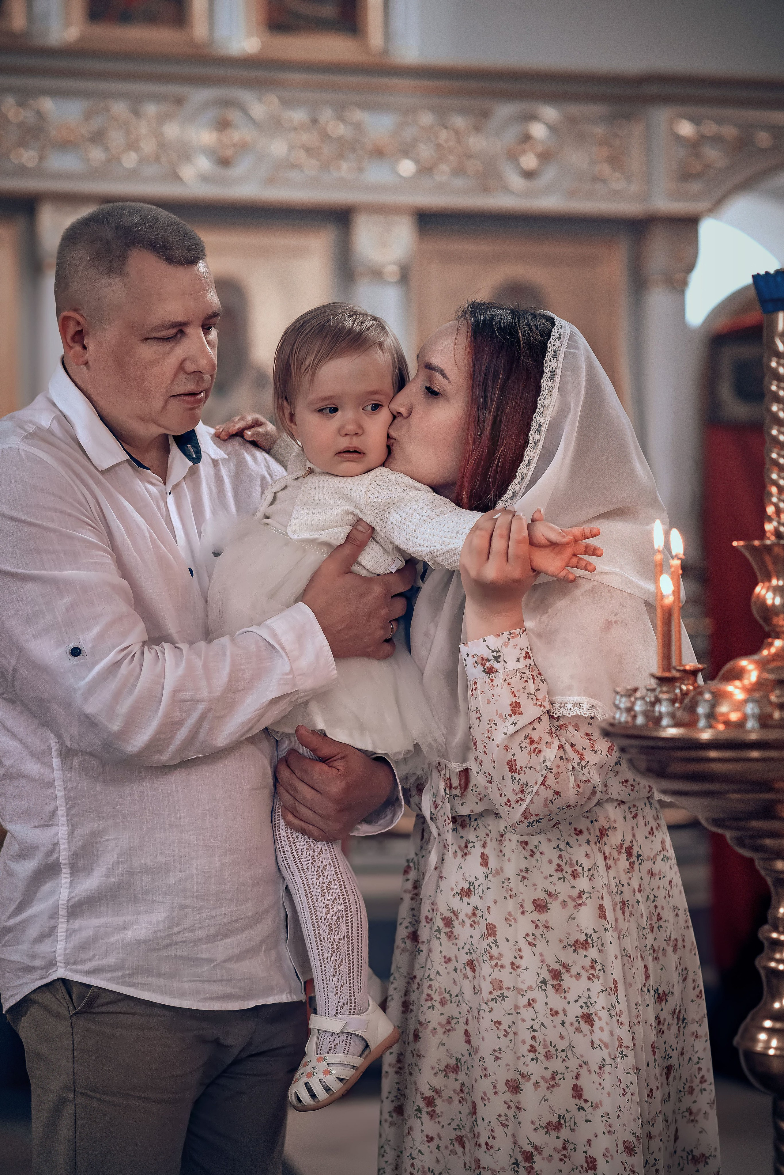 Крещение Мирославы в храме Феодора Тирона. Фотографы крещения/венчания  Красноярск Татьяна и Вячеслав Переваловы