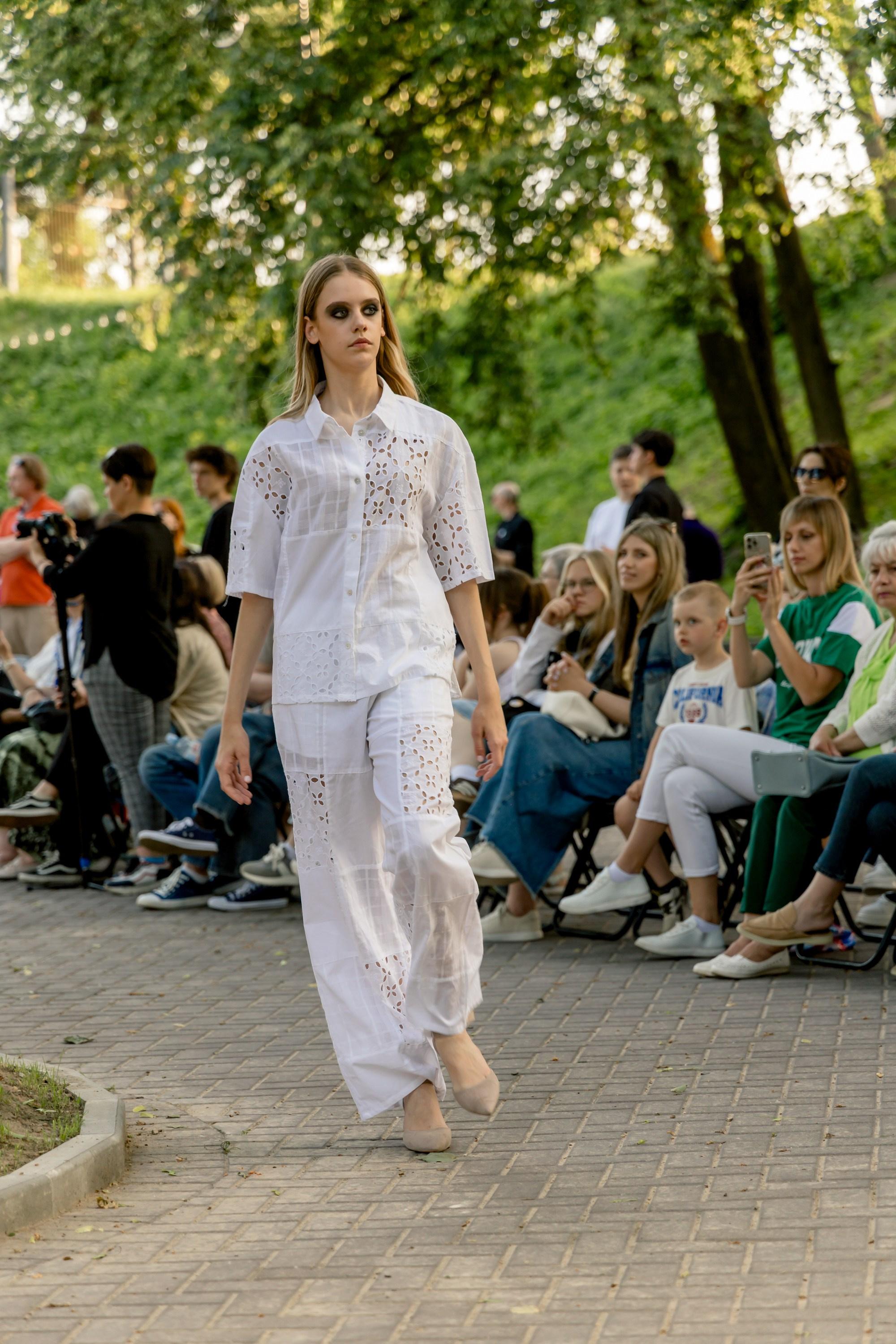 Smolensk Fashion Week 2025_показы_ДЕНЬ 1_ВЕЧЕРНИЙ ПОКАЗ_19:00. Главная