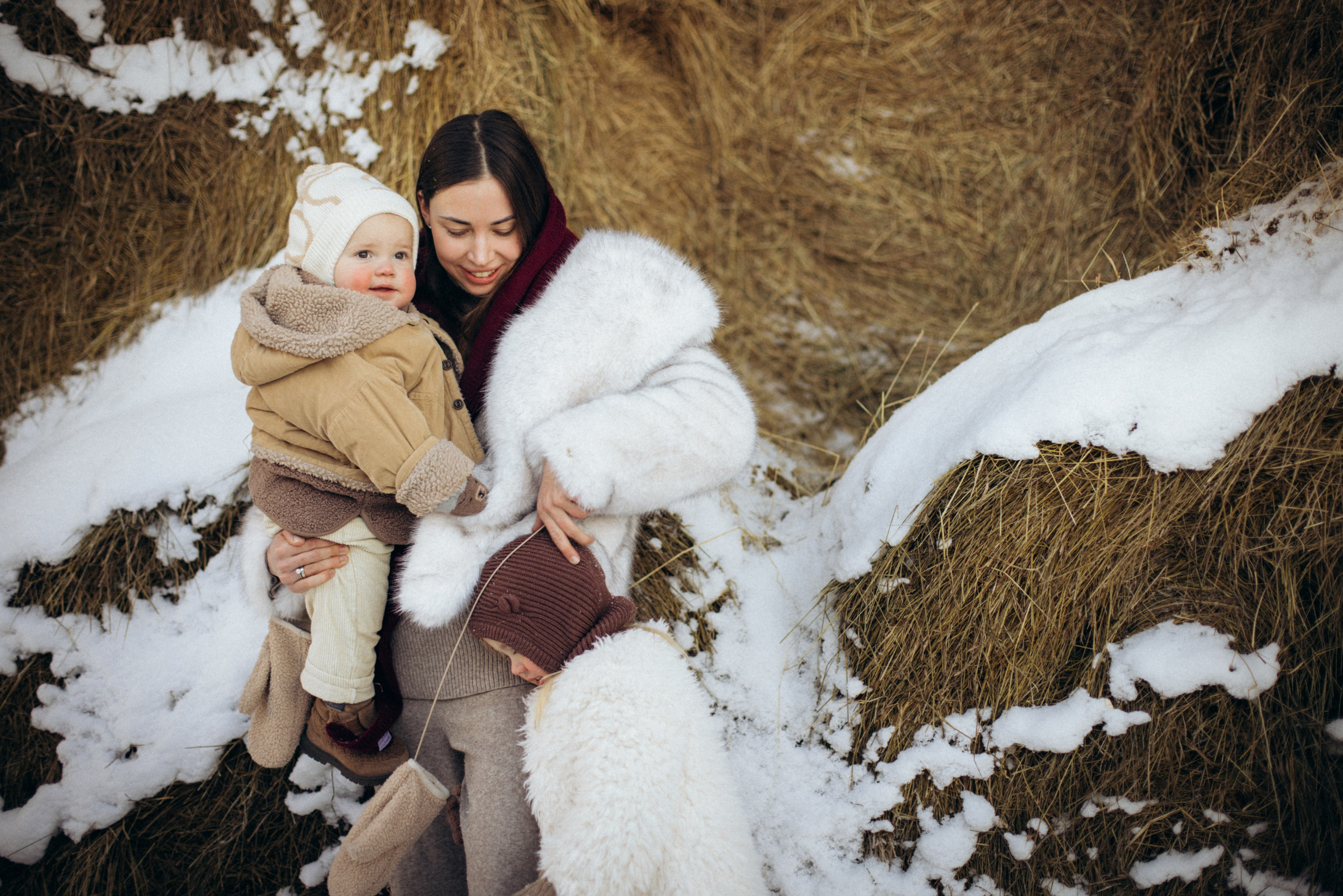 Настя с Сашей и Полей на ферме. Klerout Photographer