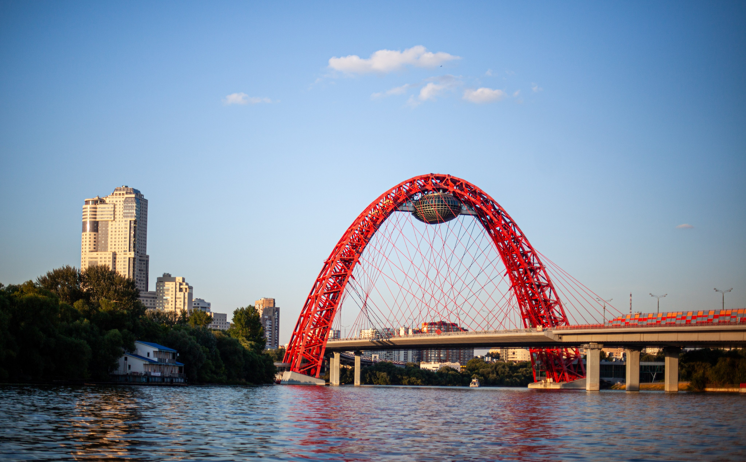 Zhivopisniy (Picturesque) Bridge, Moscow, Russia