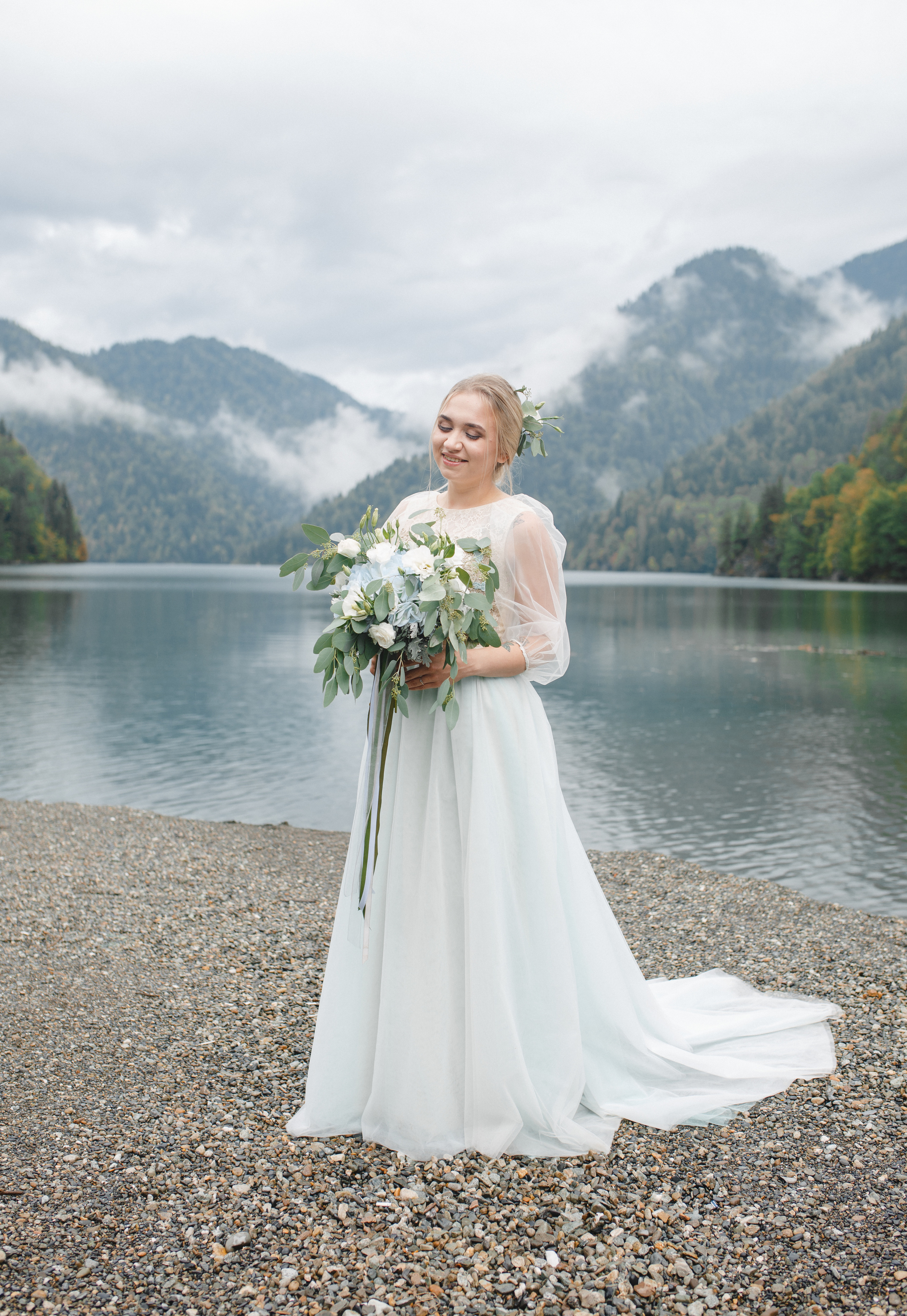 Wedding story on lake Ritsa 08.09.2018. Воркшопы для фотографов в Москве и по всей России