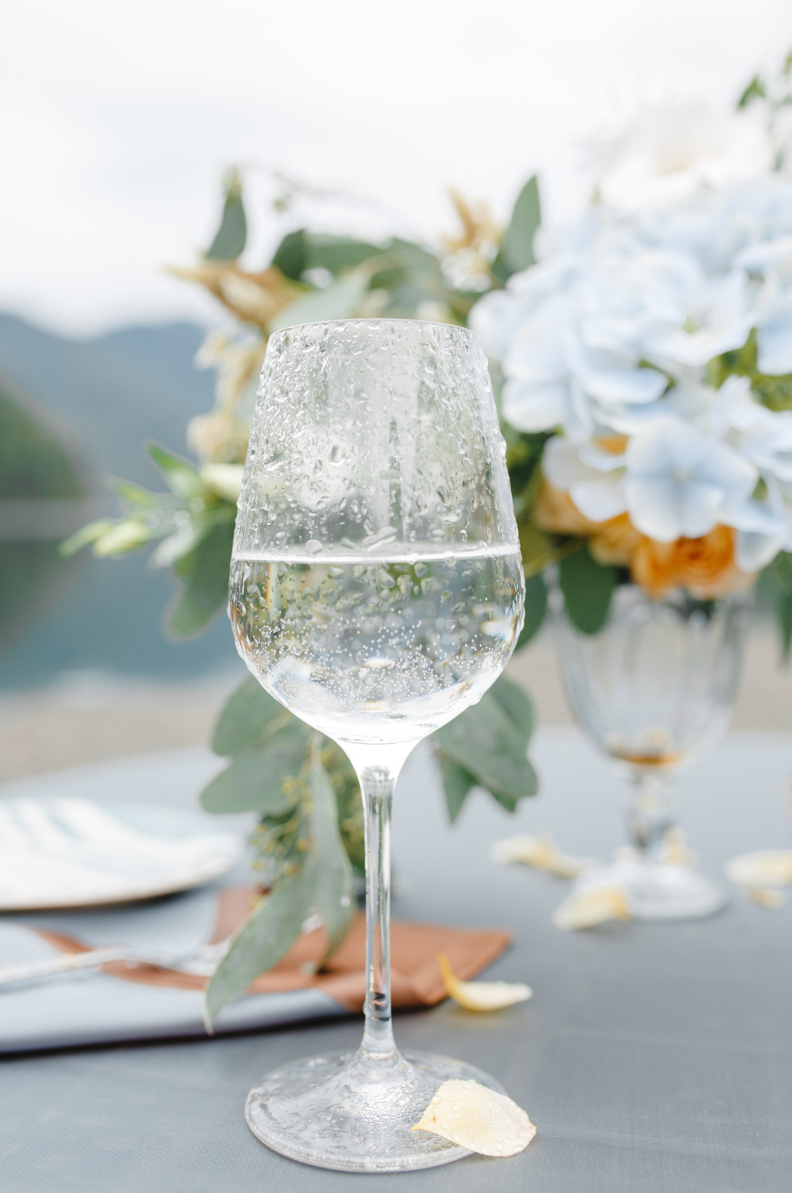 Wedding story on lake Ritsa 08.09.2018. Воркшопы для фотографов в Москве и по всей России