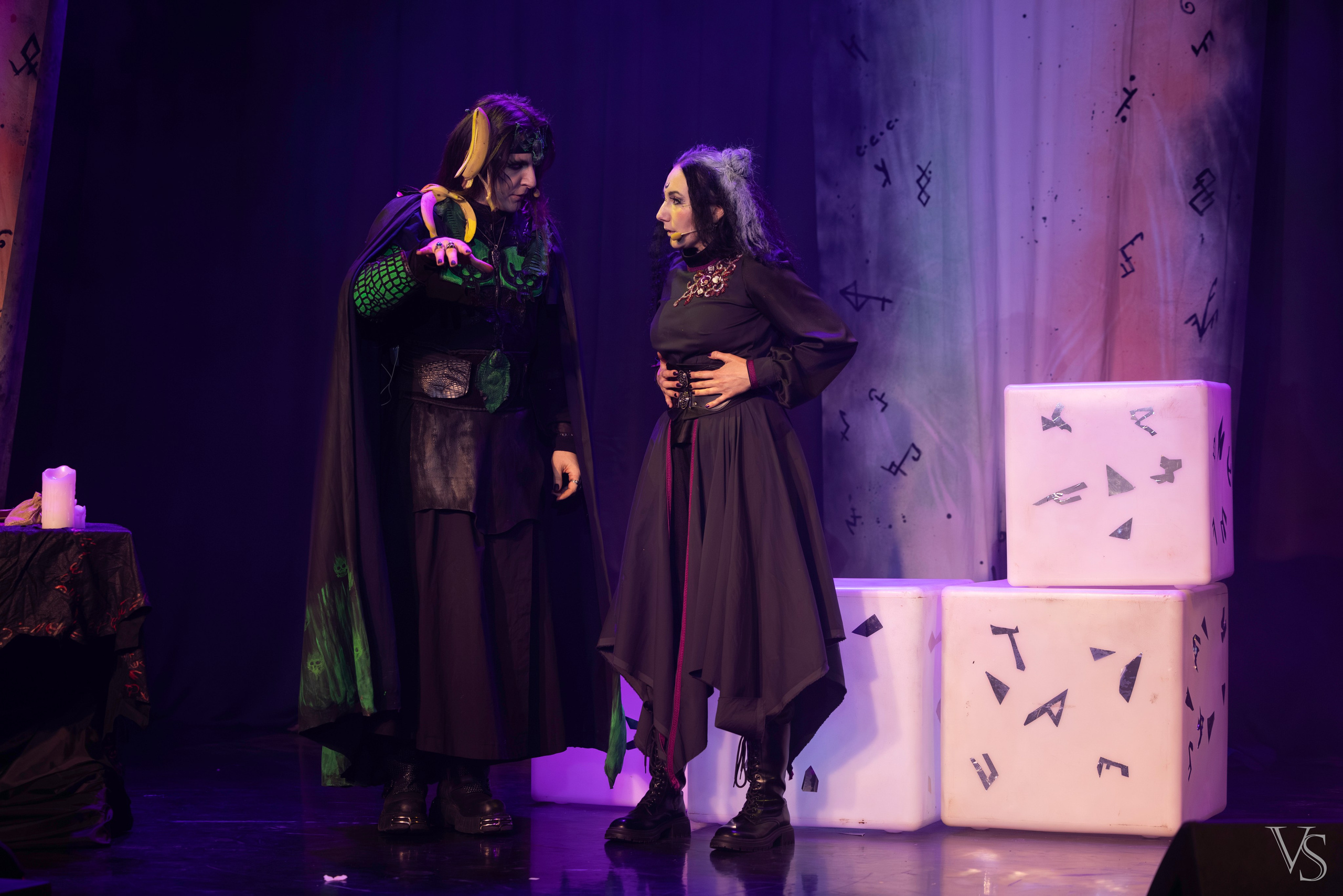 Книга стихий 25.01. Фотограф Виктор Степанов