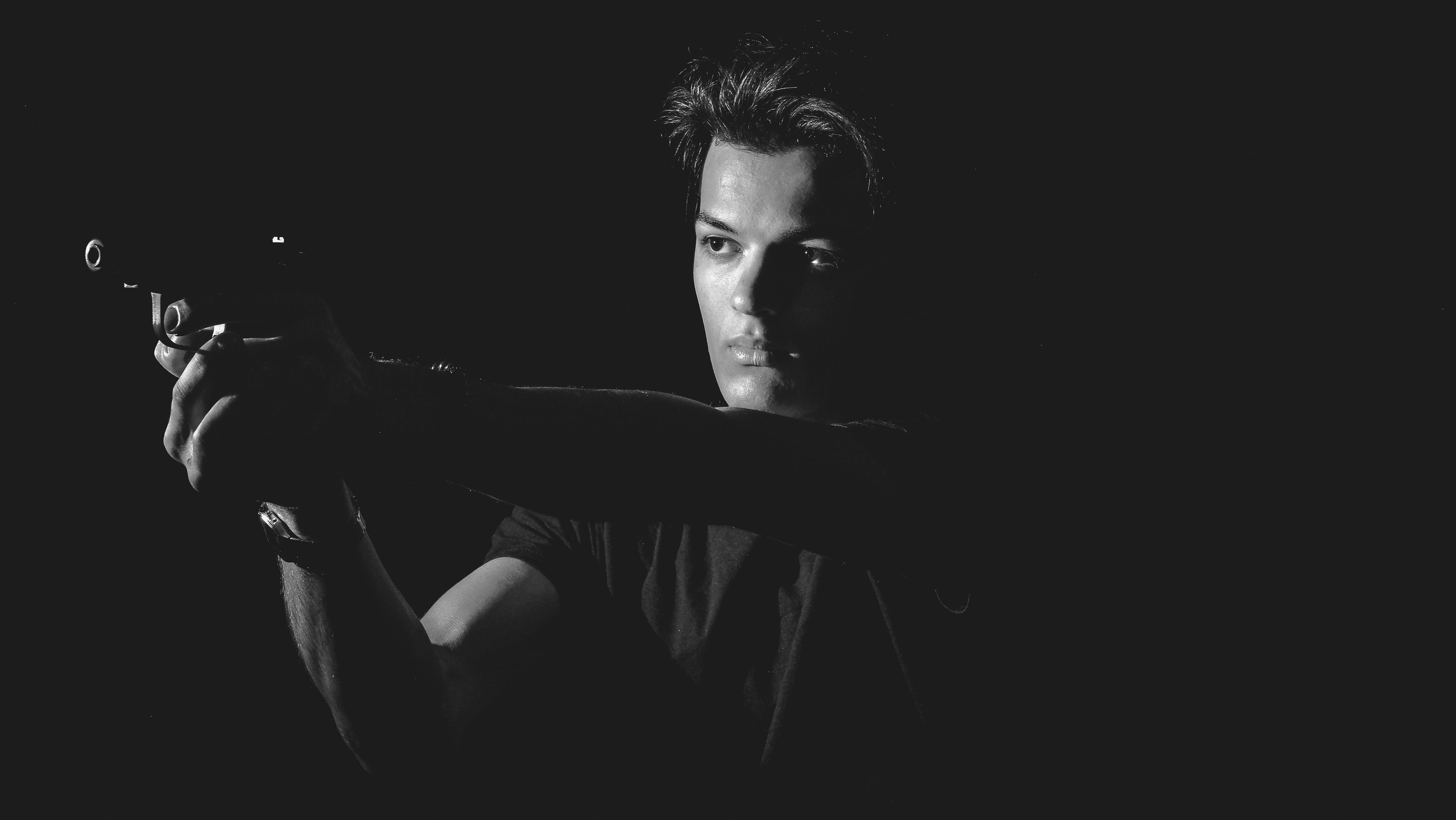 Белое и черное. Фото-видео студия Владимира Разумова RazumovFilms