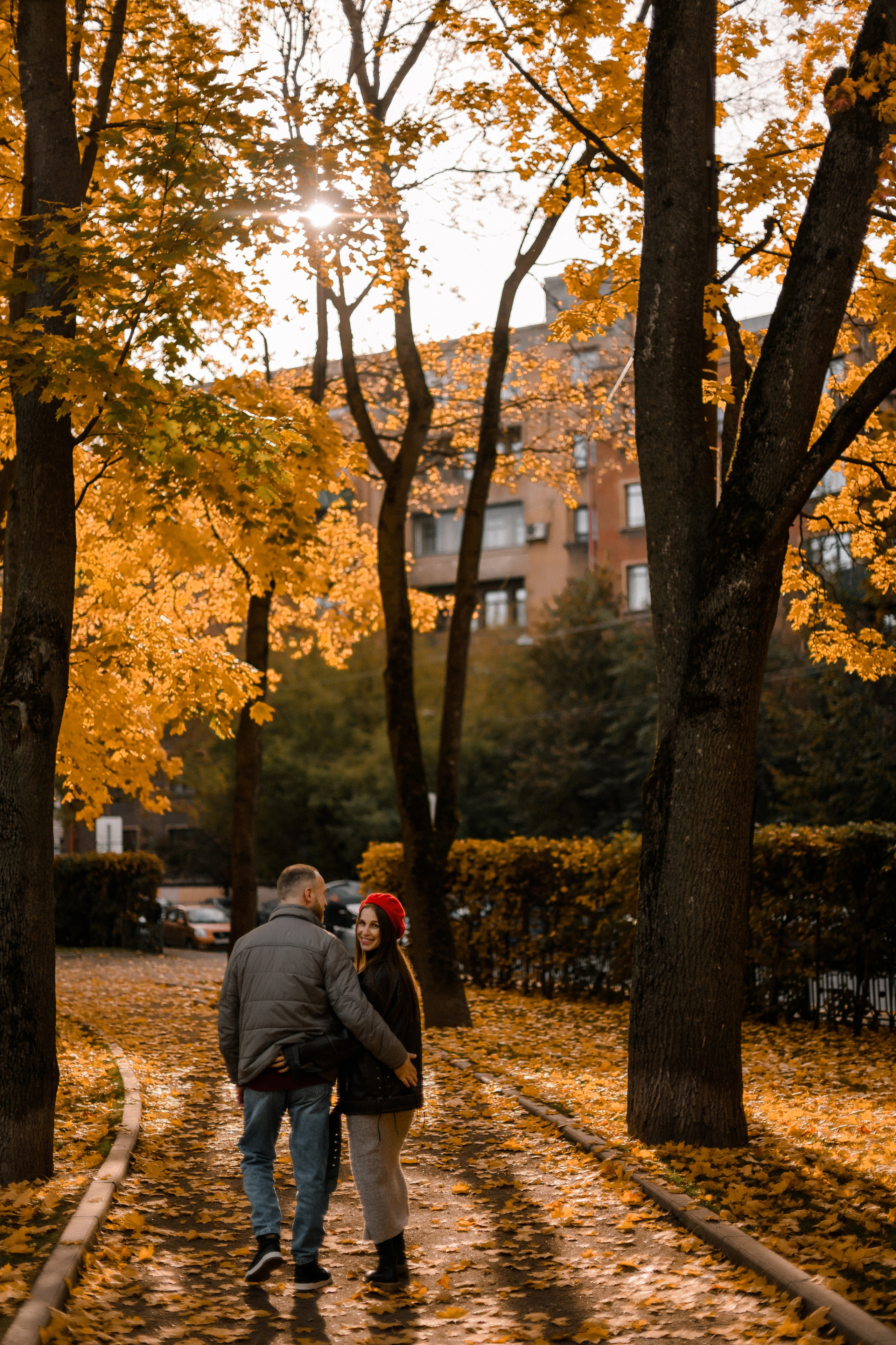 Люба и Коля. Осень на Петроградке. Свадебный фотограф в Санкт-Петербурге София Шубик