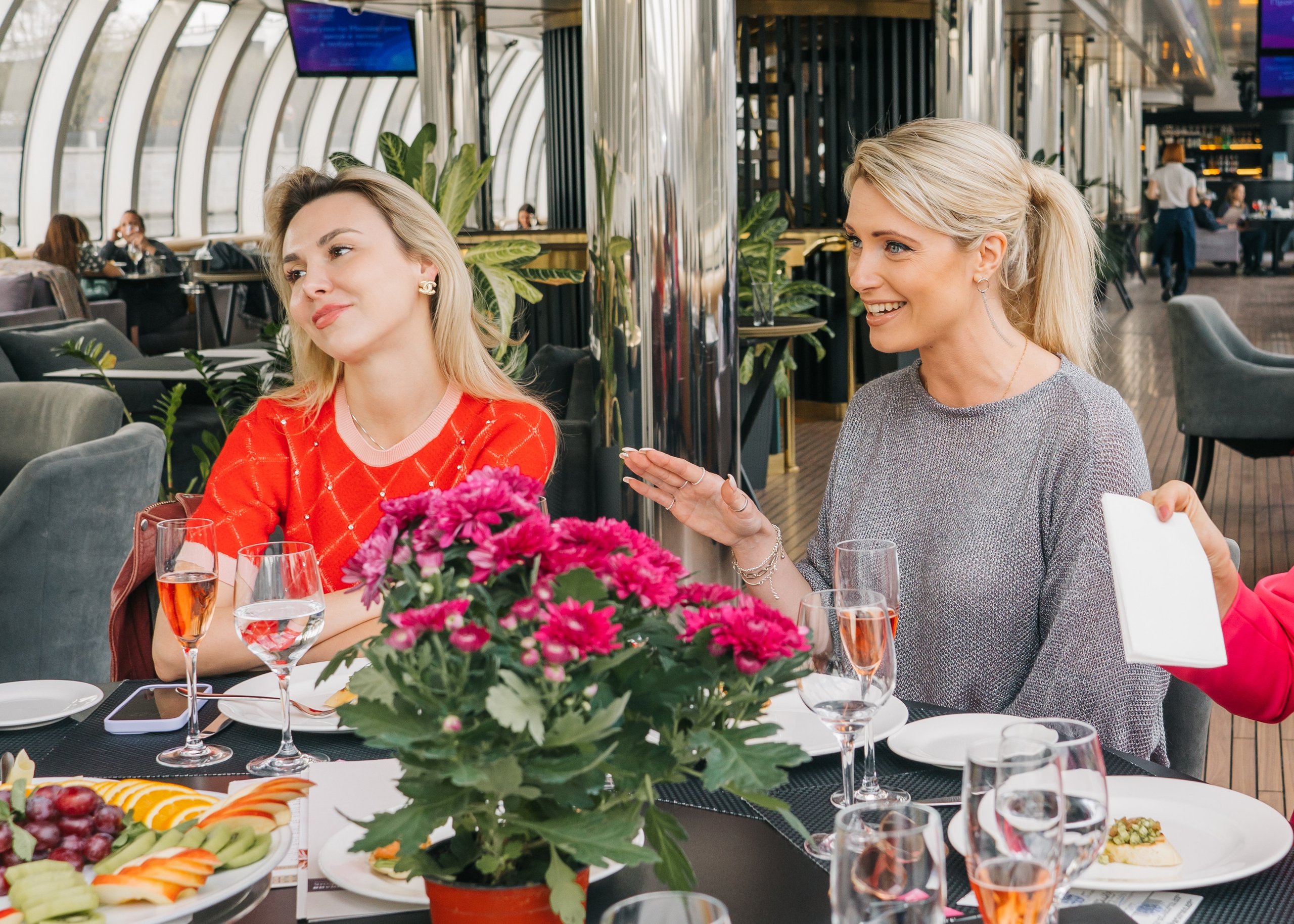 Бизнес-завтраки (организатор Карина Мартиросян). Женский фотограф в Москве Анастасия Сидорова