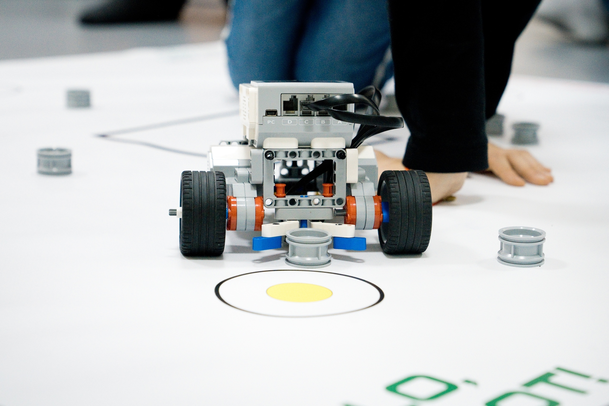 05.12 | Профильная смена по направлению «Робототехника». Репортажный фотограф Света Асадчая