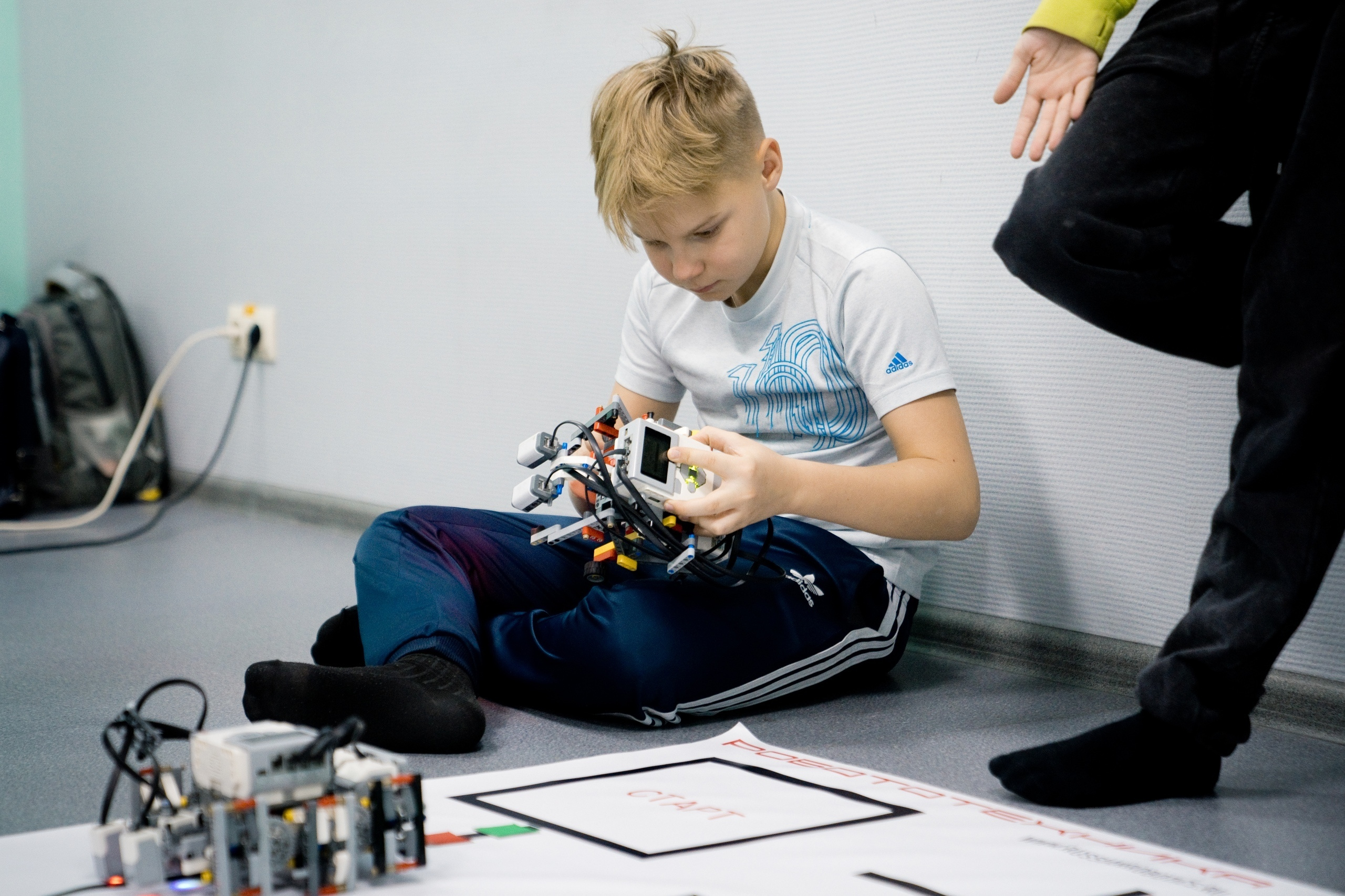 05.12 | Профильная смена по направлению «Робототехника». Репортажный фотограф Света Асадчая