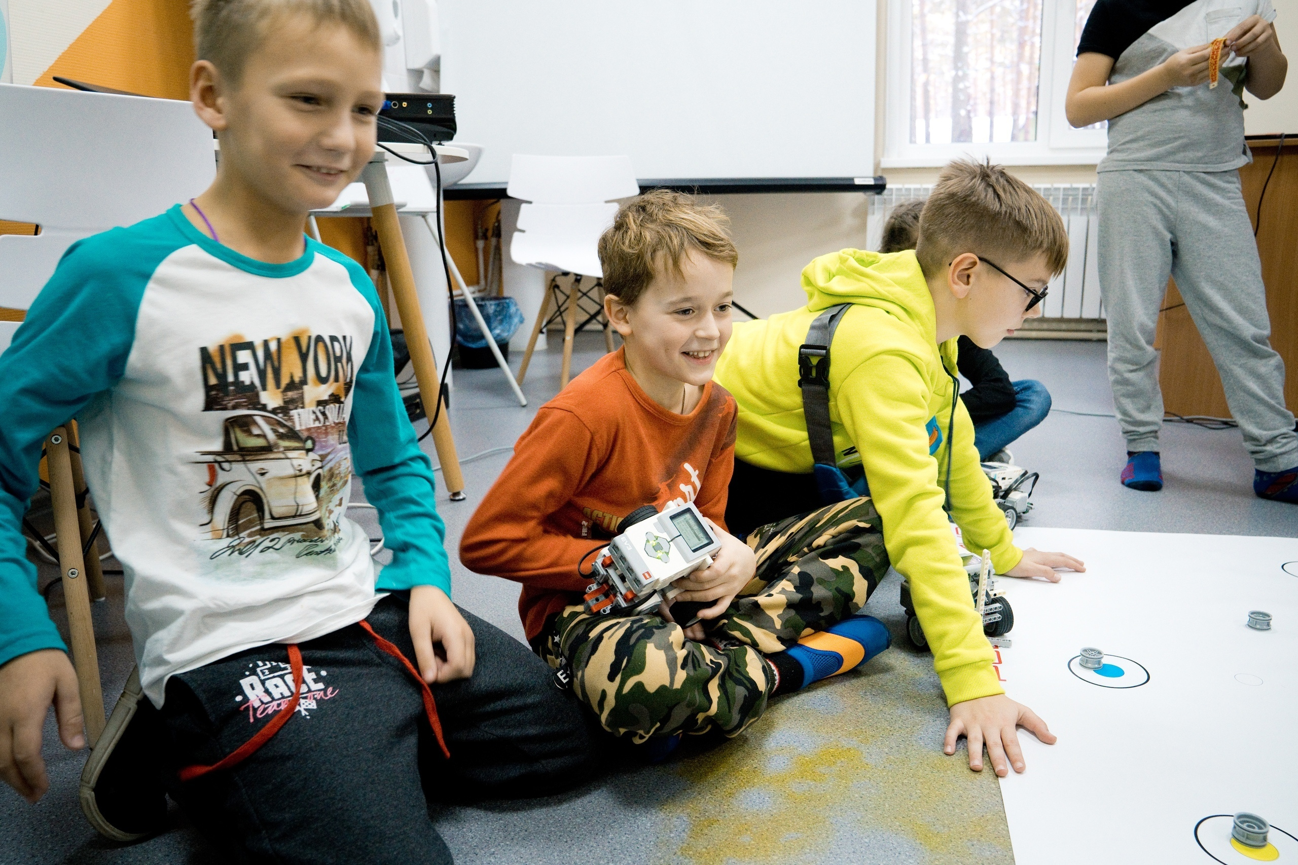 05.12 | Профильная смена по направлению «Робототехника». Репортажный фотограф Света Асадчая