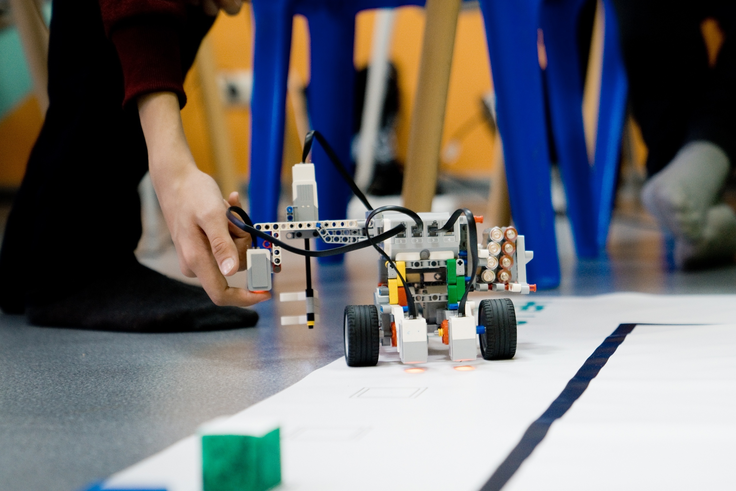 05.12 | Профильная смена по направлению «Робототехника». Репортажный фотограф Света Асадчая