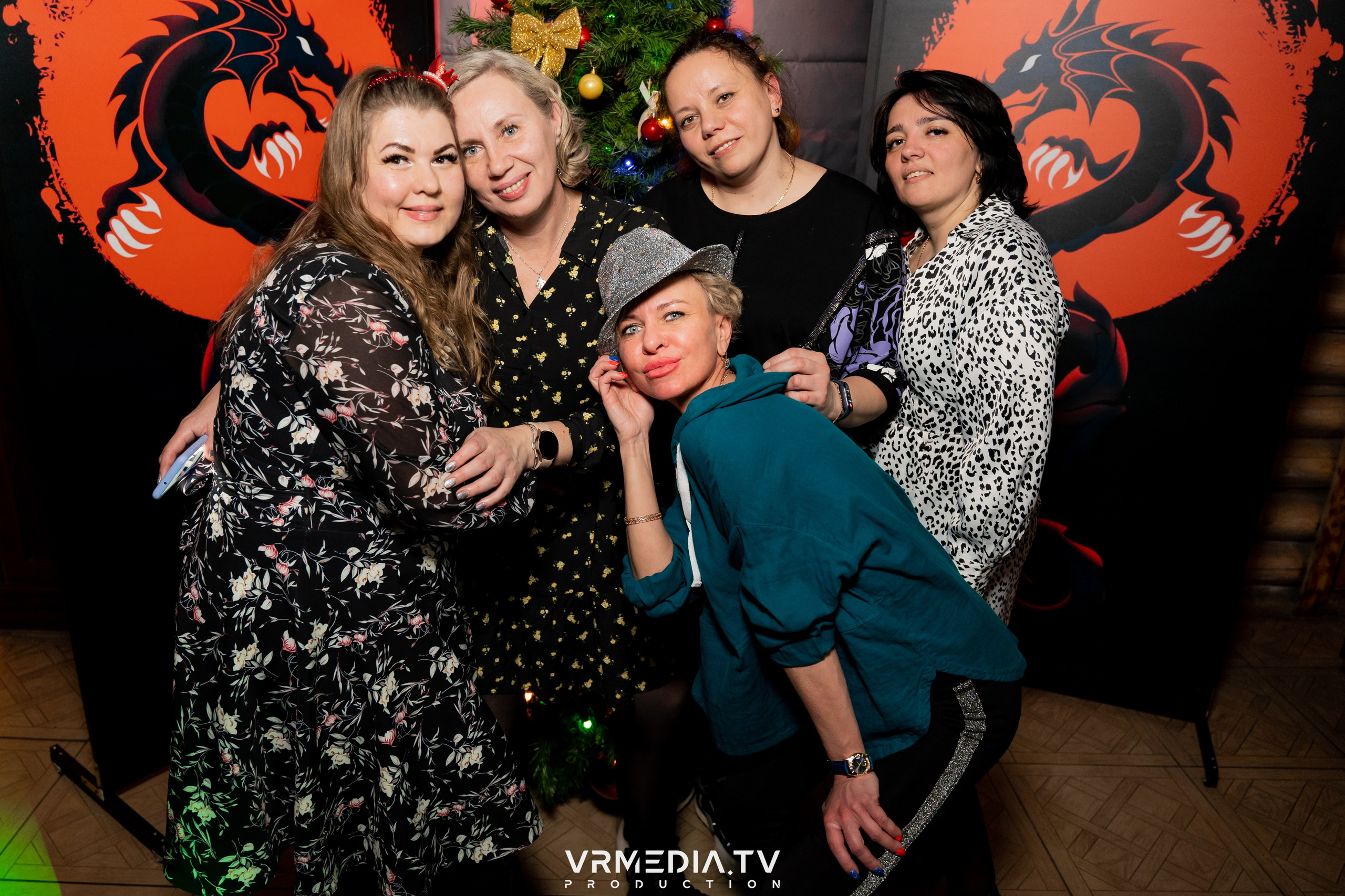 Новогодний вечер «У Петровича»