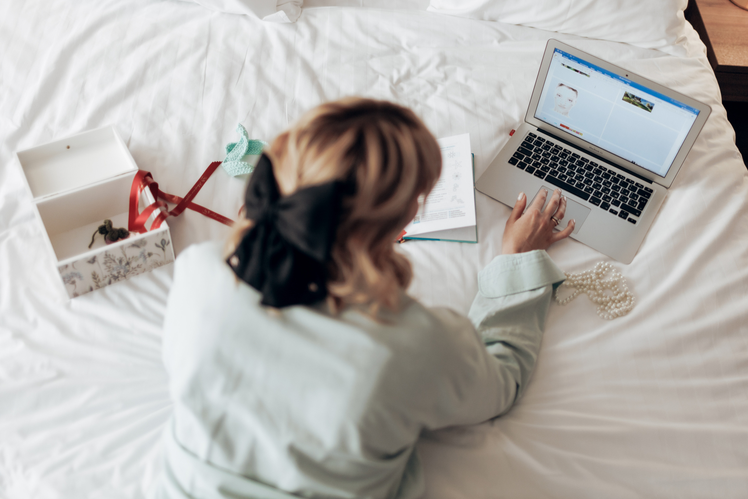 Контент для «Студии шитья и творчества Елены Немковой». Портретный и свадебный фотограф в Белгороде Глухова Кристина