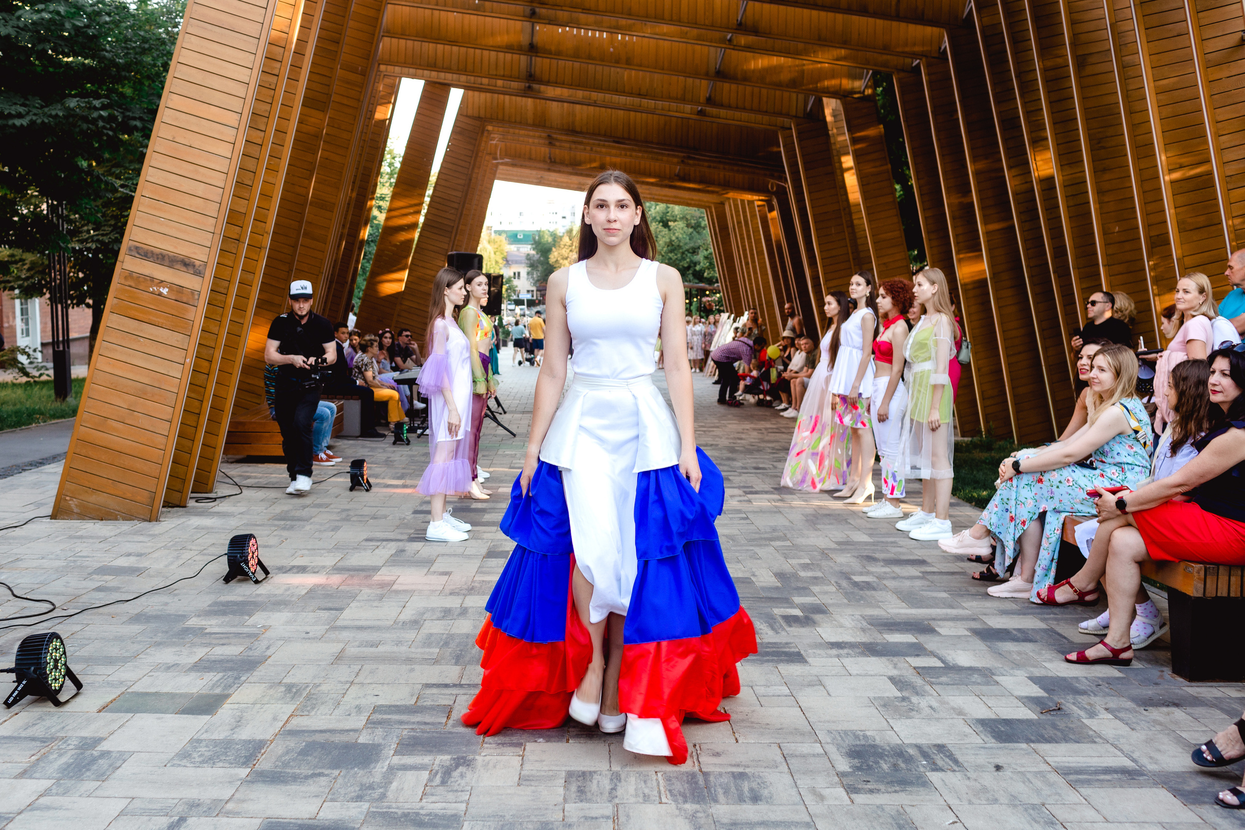 TINA FASHION SHOW Арбат. Портретный и свадебный фотограф в Белгороде Глухова Кристина