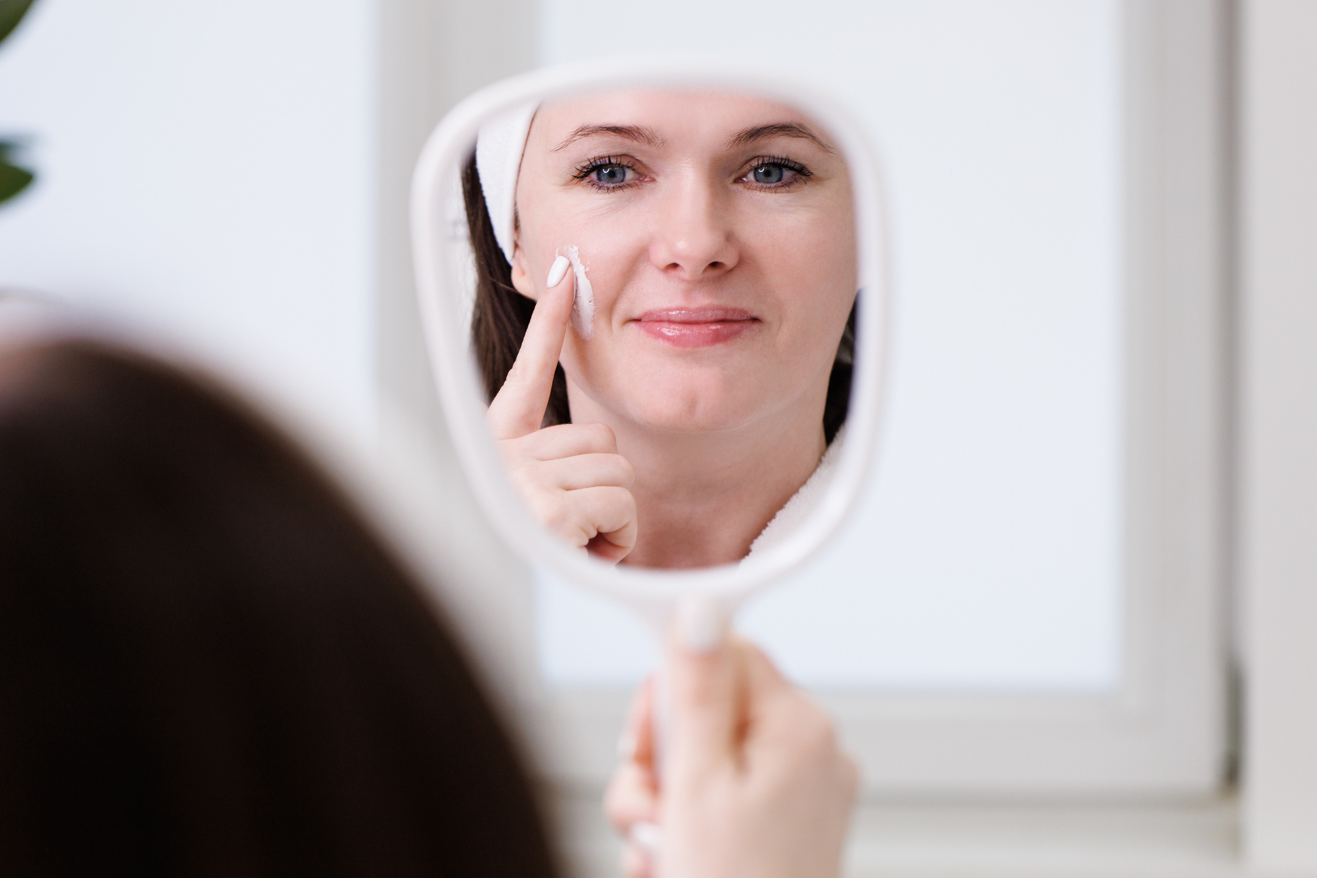 Контент в студии и клиники для косметического бренда Unite. Портретный и свадебный фотограф в Белгороде Глухова Кристина